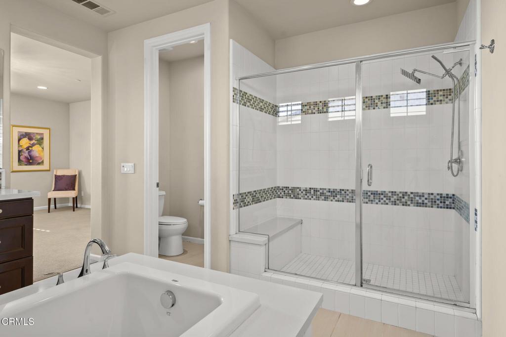 Azusa, California, 91702, United States, 4 Bedrooms Bedrooms, ,4 BathroomsBathrooms,Residential,For Sale,1987831