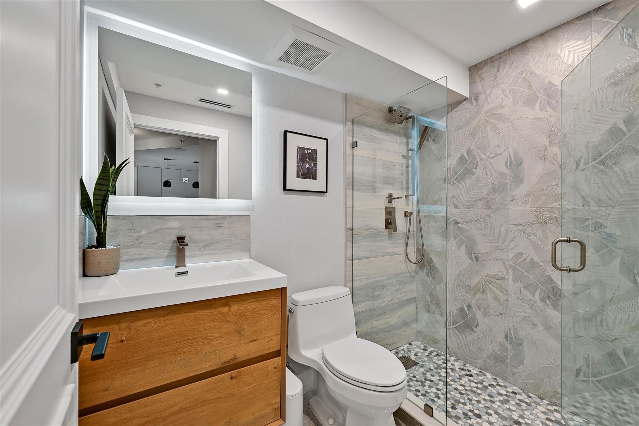 Pompano Beach, Florida, 33062, United States, 2 Bedrooms Bedrooms, ,2 BathroomsBathrooms,Residential,For Sale,1938400