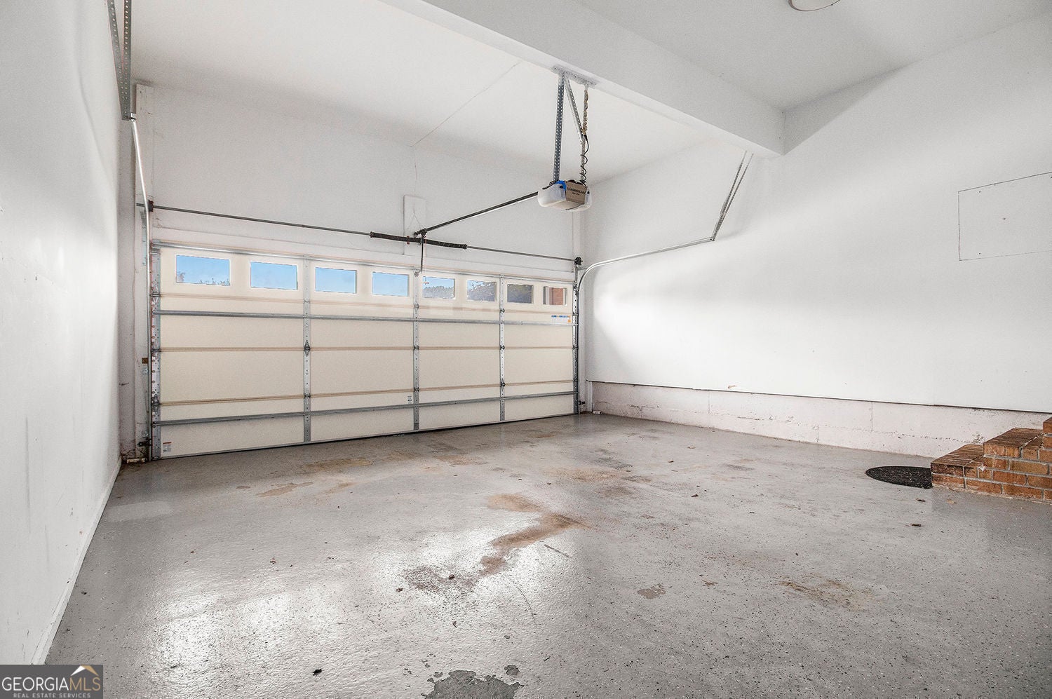 Johns Creek, Georgia, 30005, United States, 7 Bedrooms Bedrooms, ,5 BathroomsBathrooms,Residential,For Sale,1951994