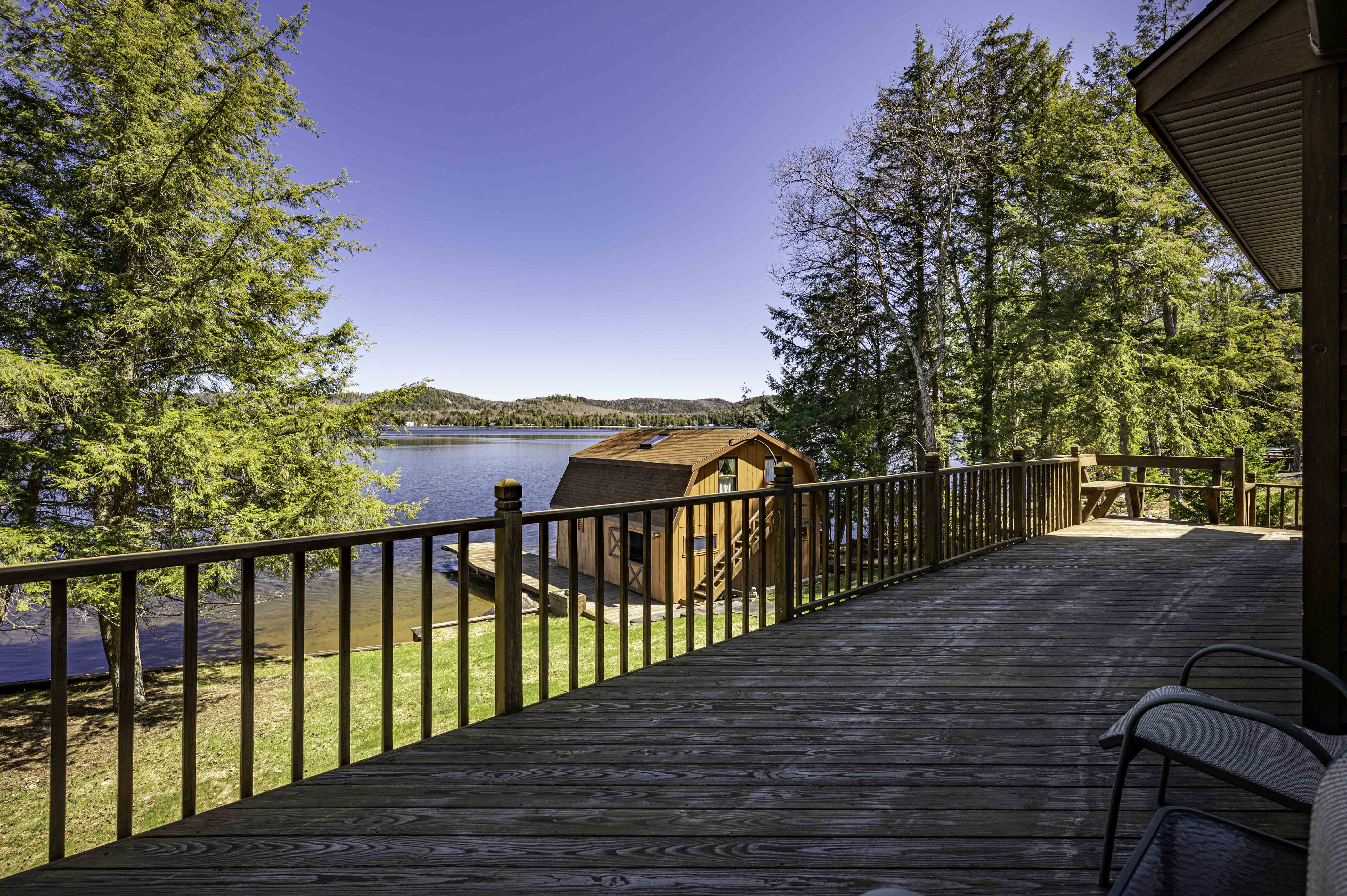  Fourth Lake Beauty with Sandy Shoreline - 物件實景