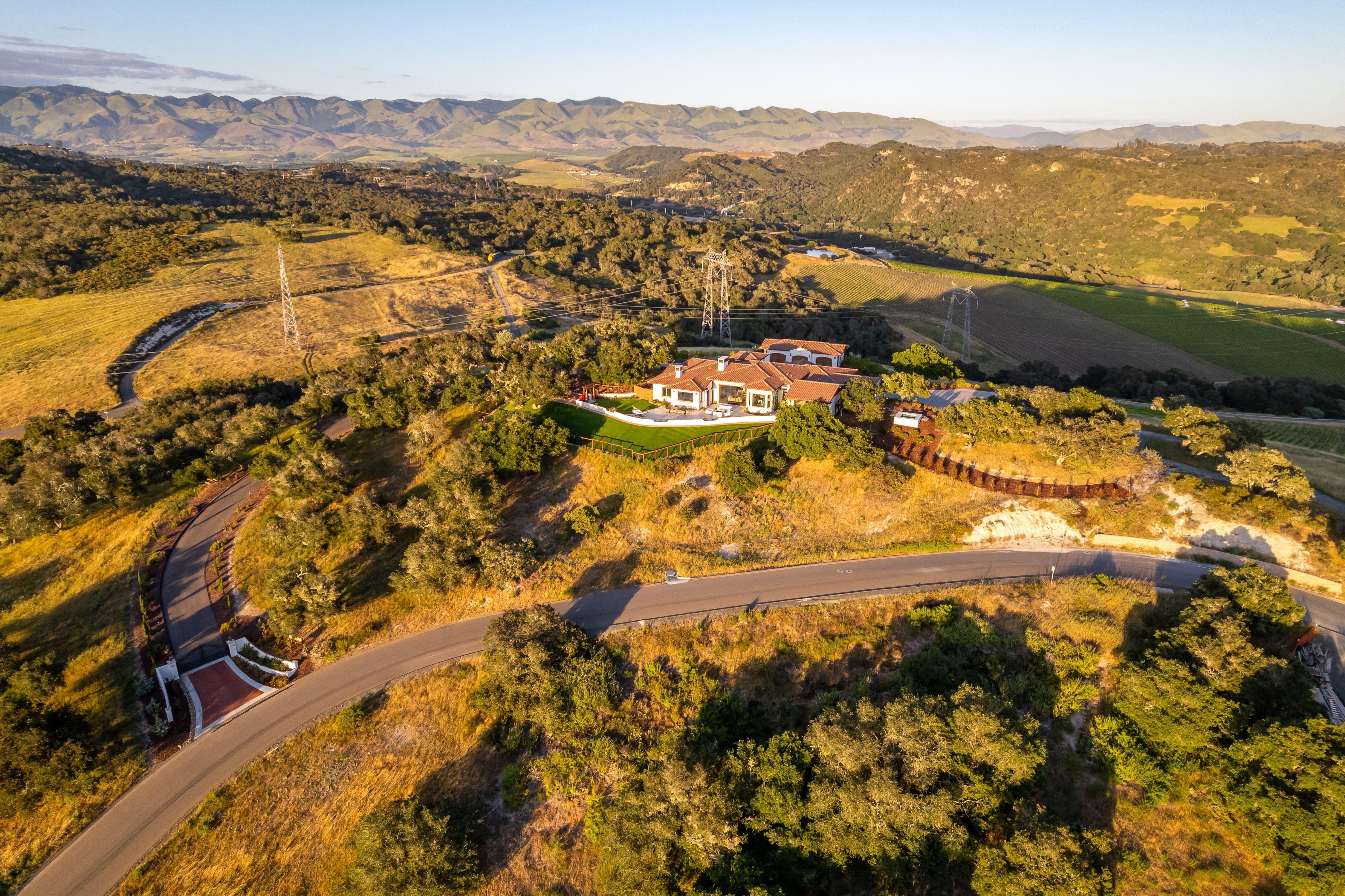  Refined Coastal Wine Country Living on 22 Private Acres - 物件實景