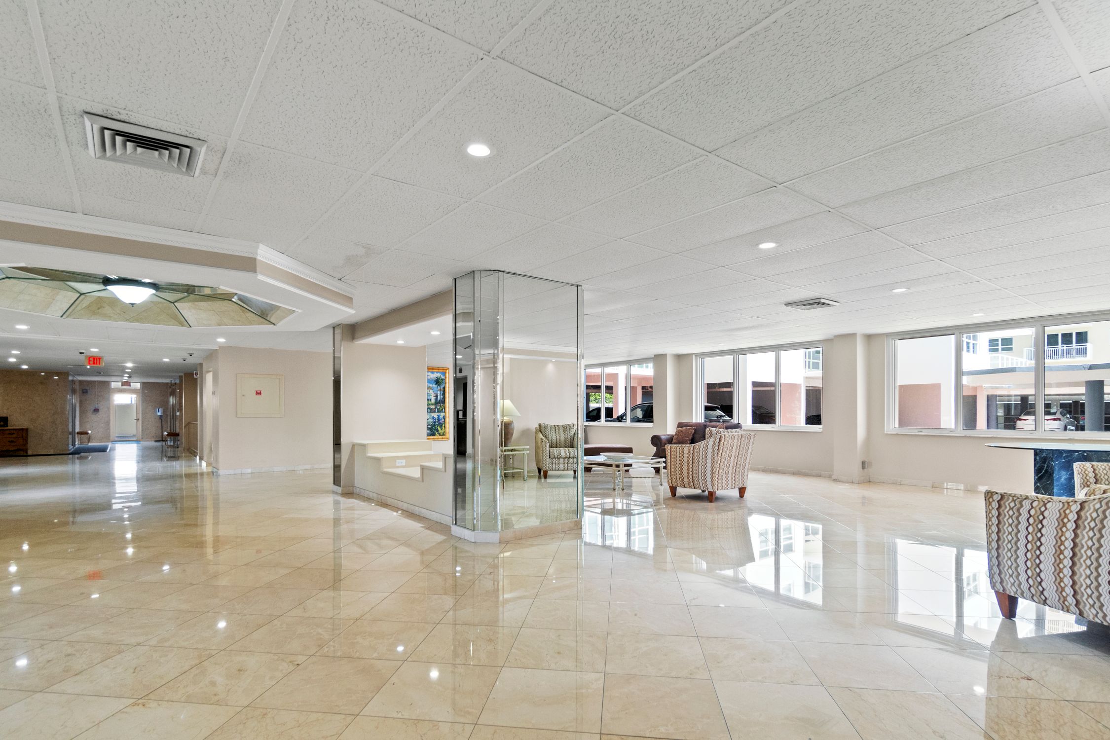 111 N Pompano Beach Boulevard, Pompano Beach, FL, 33062 - 物件實景
