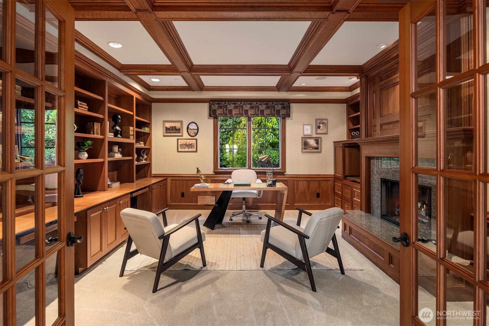 Clyde Hill, Washington, 98004, United States, 4 Bedrooms Bedrooms, ,4 BathroomsBathrooms,Residential,For Sale,1805060