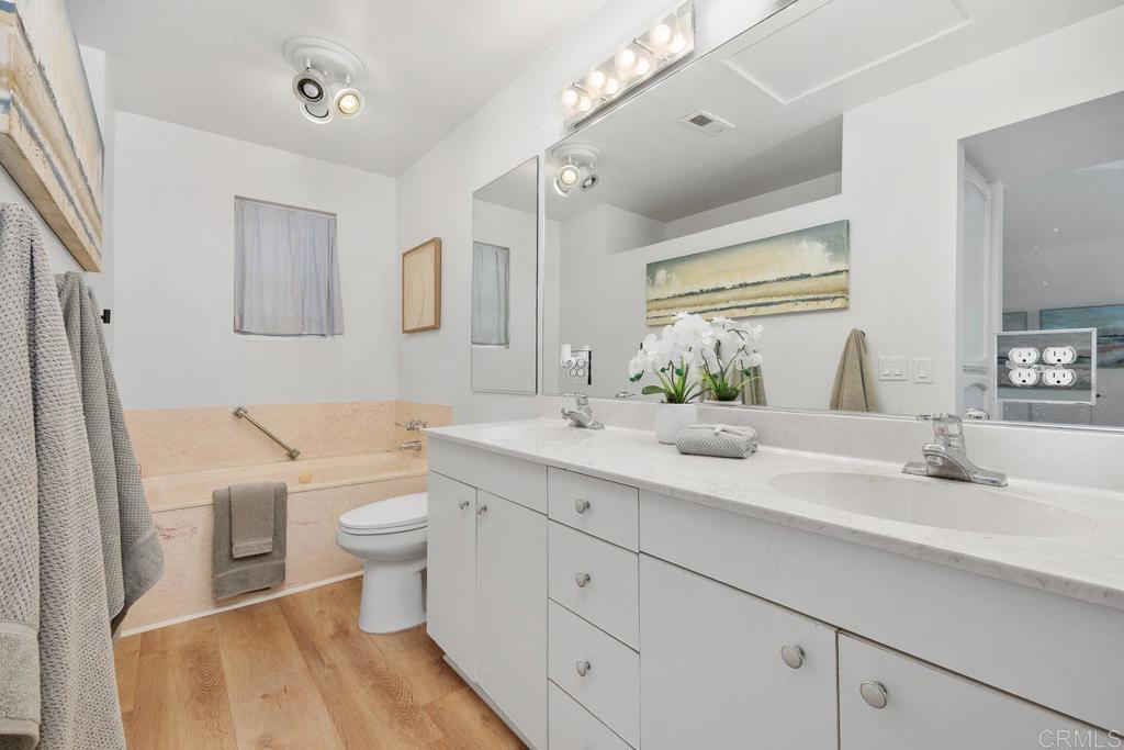 Carlsbad, California, 92011, United States, 3 Bedrooms Bedrooms, ,3 BathroomsBathrooms,Residential,For Sale,1988185