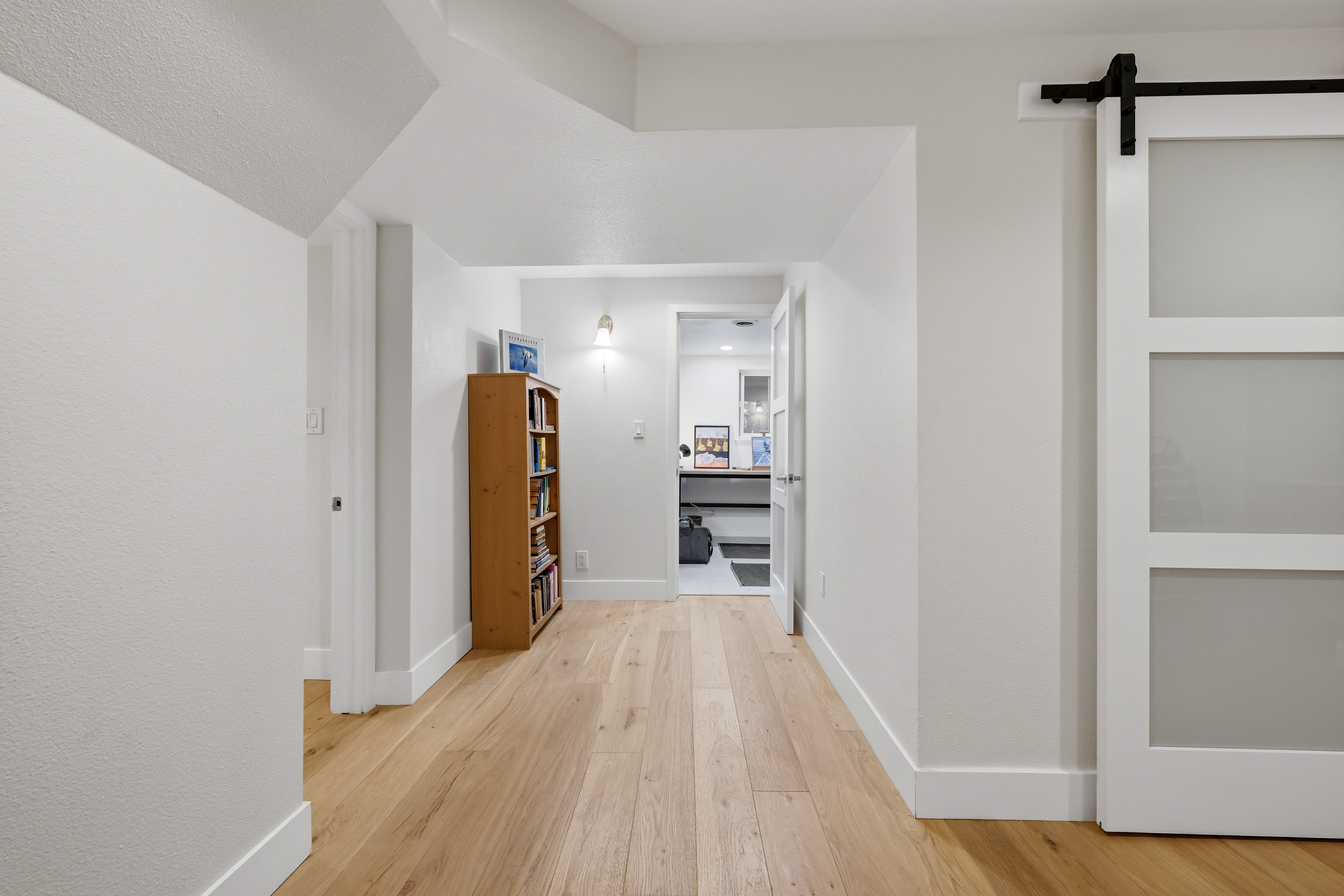  Timeless Downtown Elegance in Hayward’s Historic Prospect Hill - 物件實景