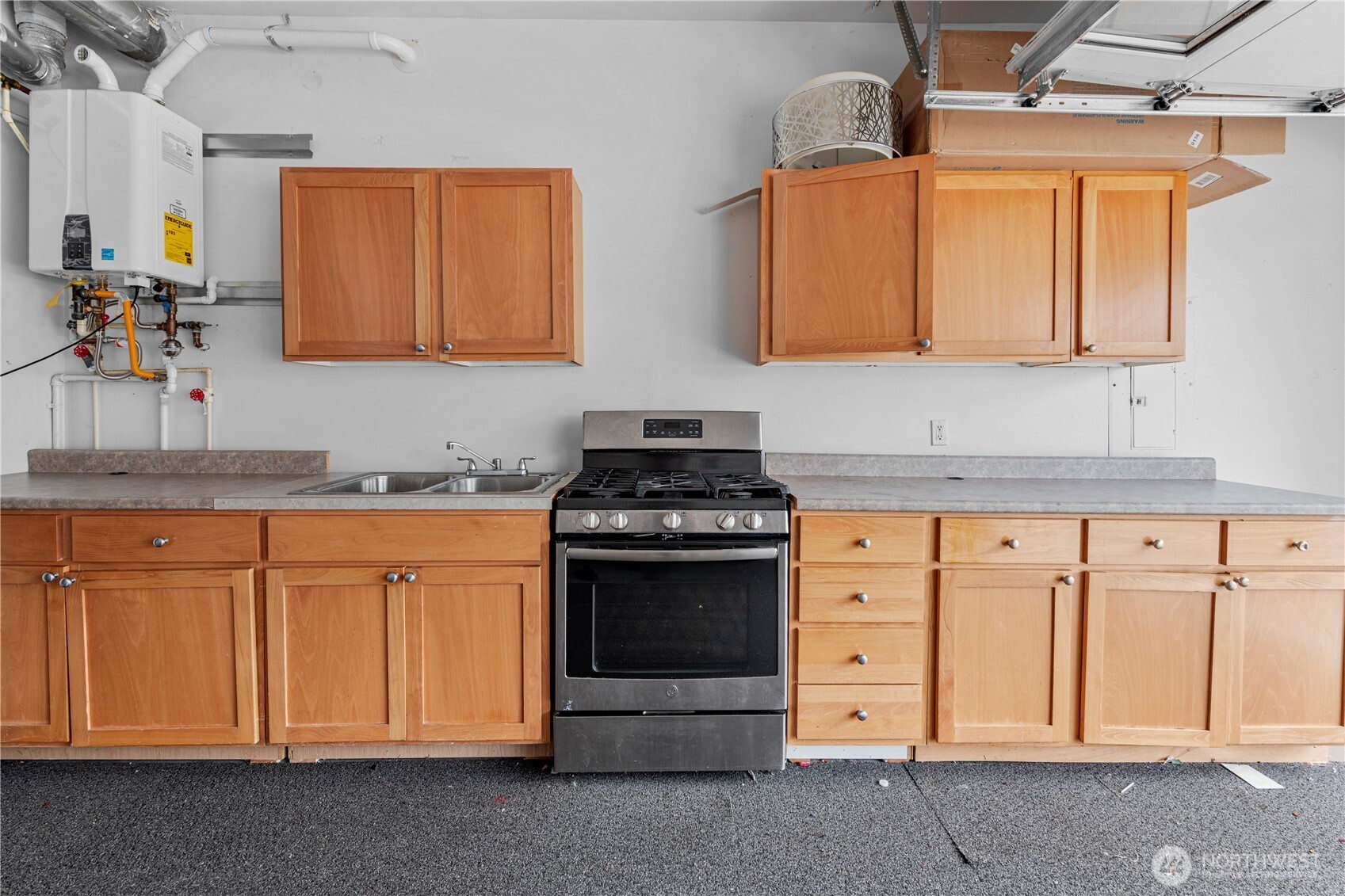 Auburn, Washington, 98092, United States, 3 Bedrooms Bedrooms, ,3 BathroomsBathrooms,Residential,For Sale,1911390