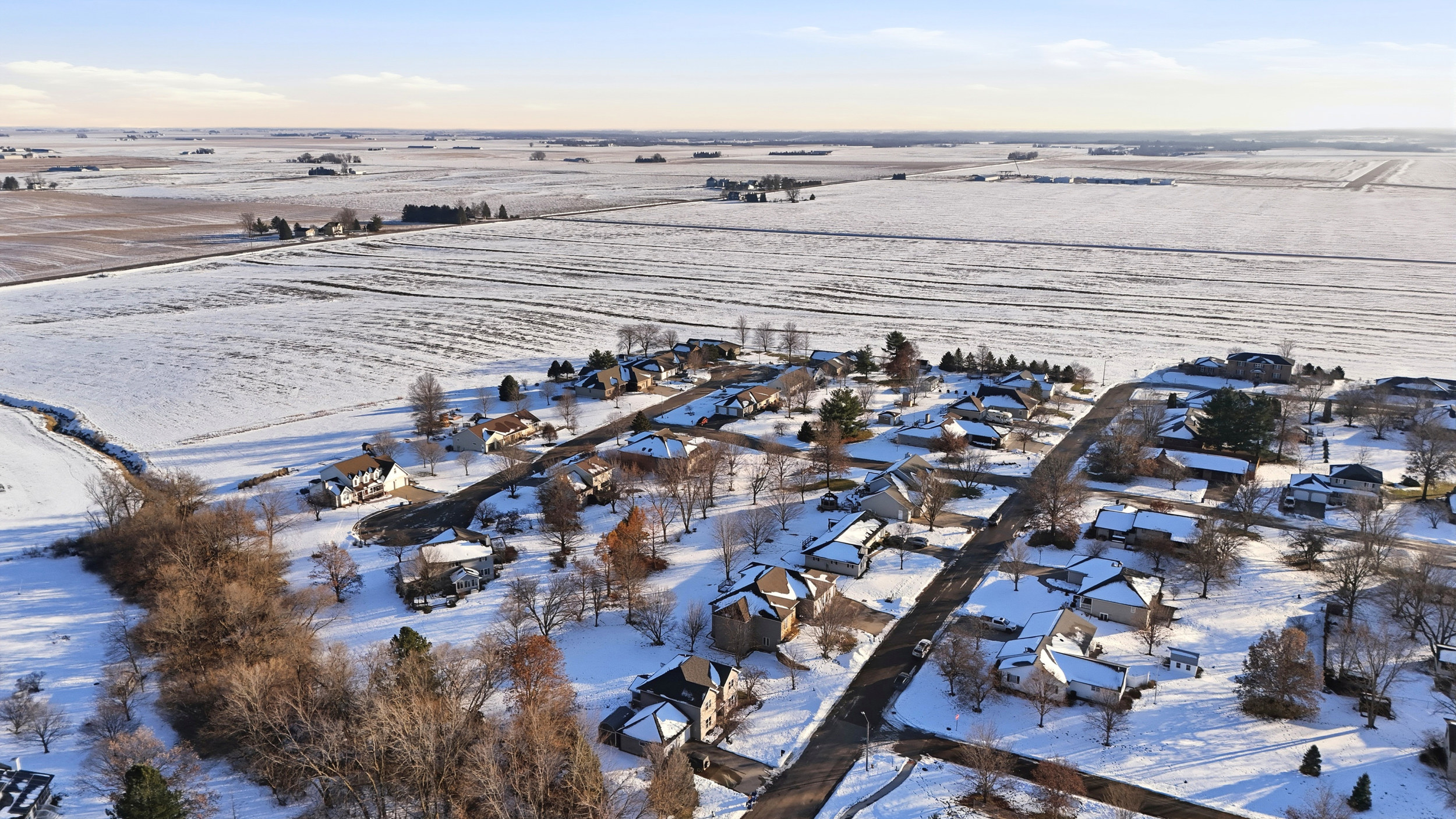 Washington, Iowa, 52353, United States, 5 Bedrooms Bedrooms, ,3 BathroomsBathrooms,Residential,For Sale,2008132