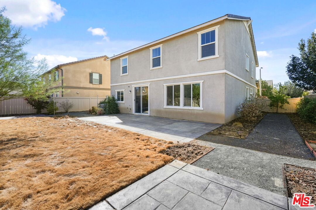 Lancaster, California, 93534, United States, 5 Bedrooms Bedrooms, ,3 BathroomsBathrooms,Residential,For Sale,1942304