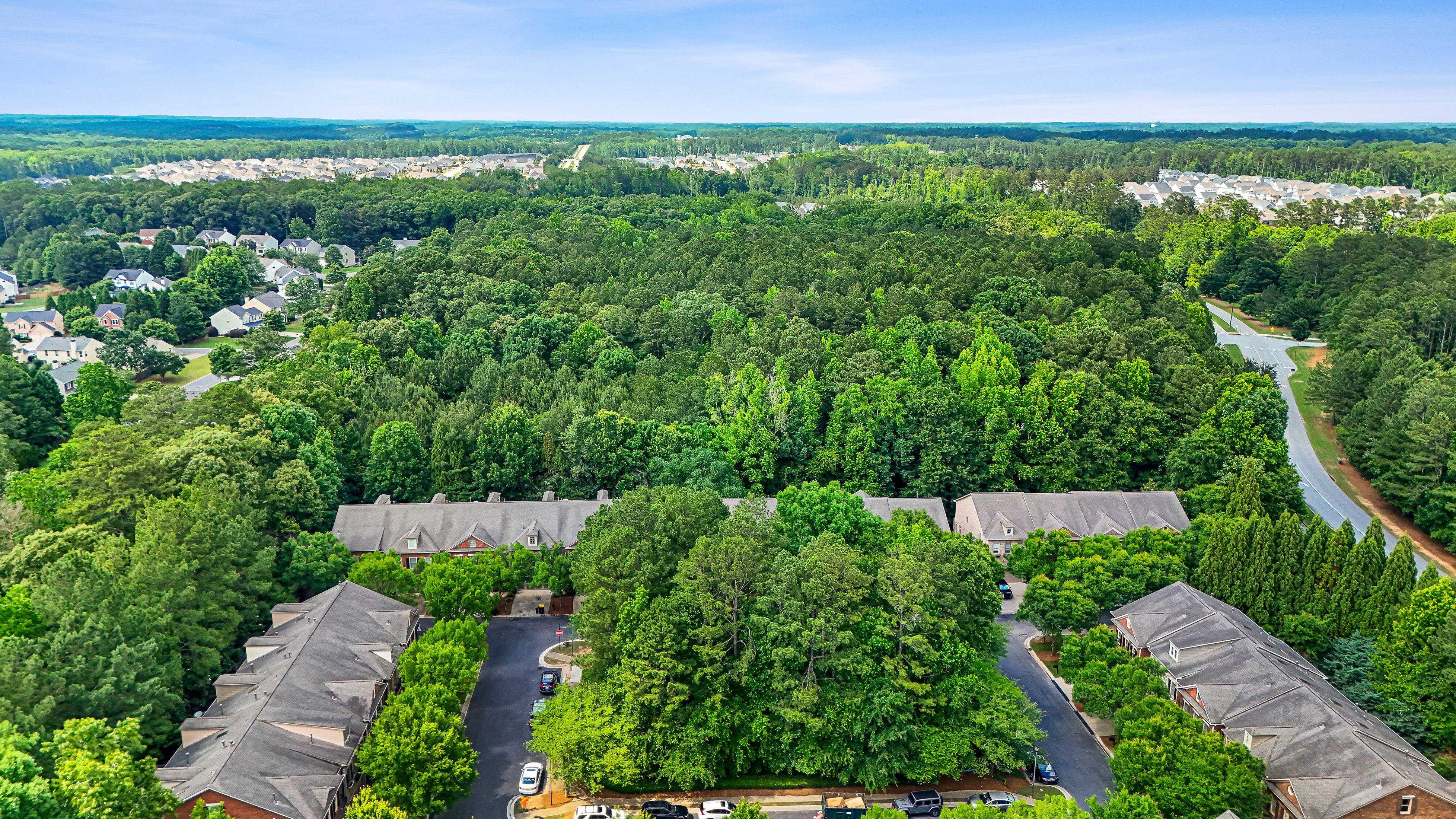  This Redefines How Townhome Living Feels - 物件實景