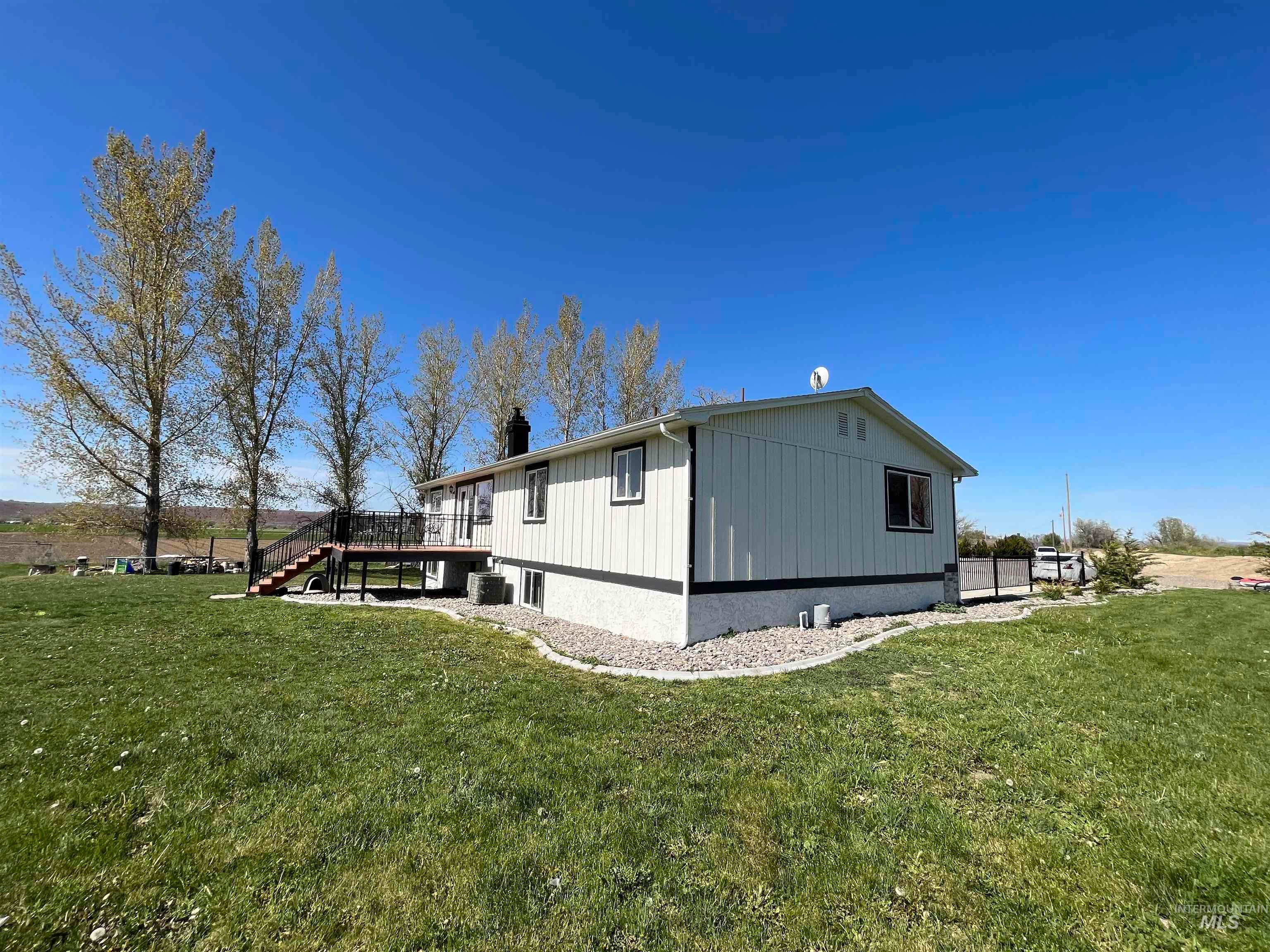 Ontario, Oregon, 97914, United States, 3 Bedrooms Bedrooms, ,3 BathroomsBathrooms,Residential,For Sale,1939270