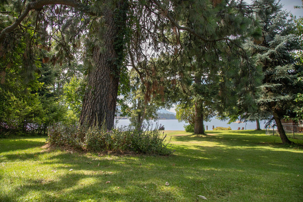 Hope, Idaho, 83836, United States, 3 Bedrooms Bedrooms, ,3 BathroomsBathrooms,Residential,For Sale,1975578