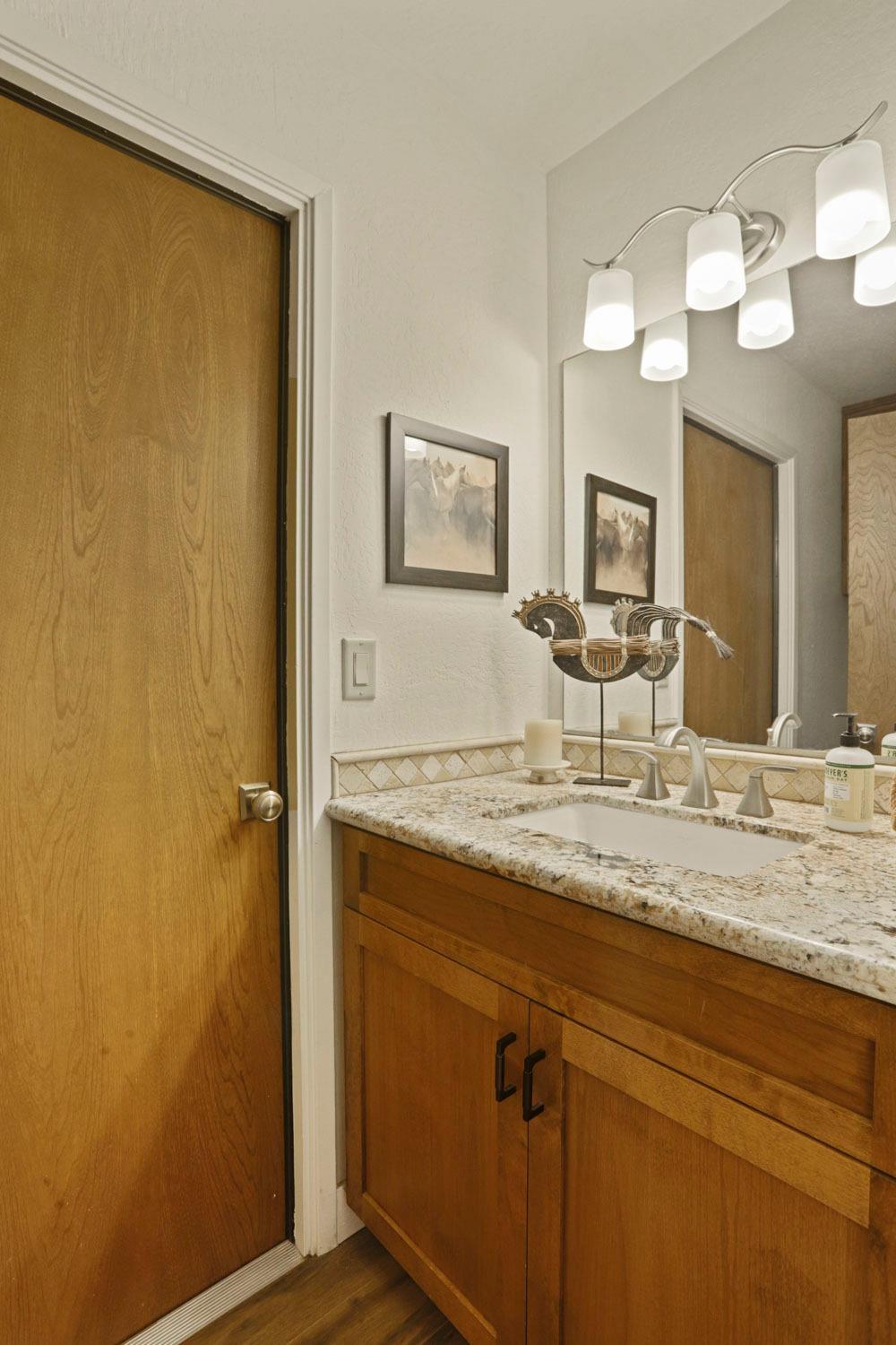 Coulterville, California, 95311, United States, 3 Bedrooms Bedrooms, ,4 BathroomsBathrooms,Residential,For Sale,1792309