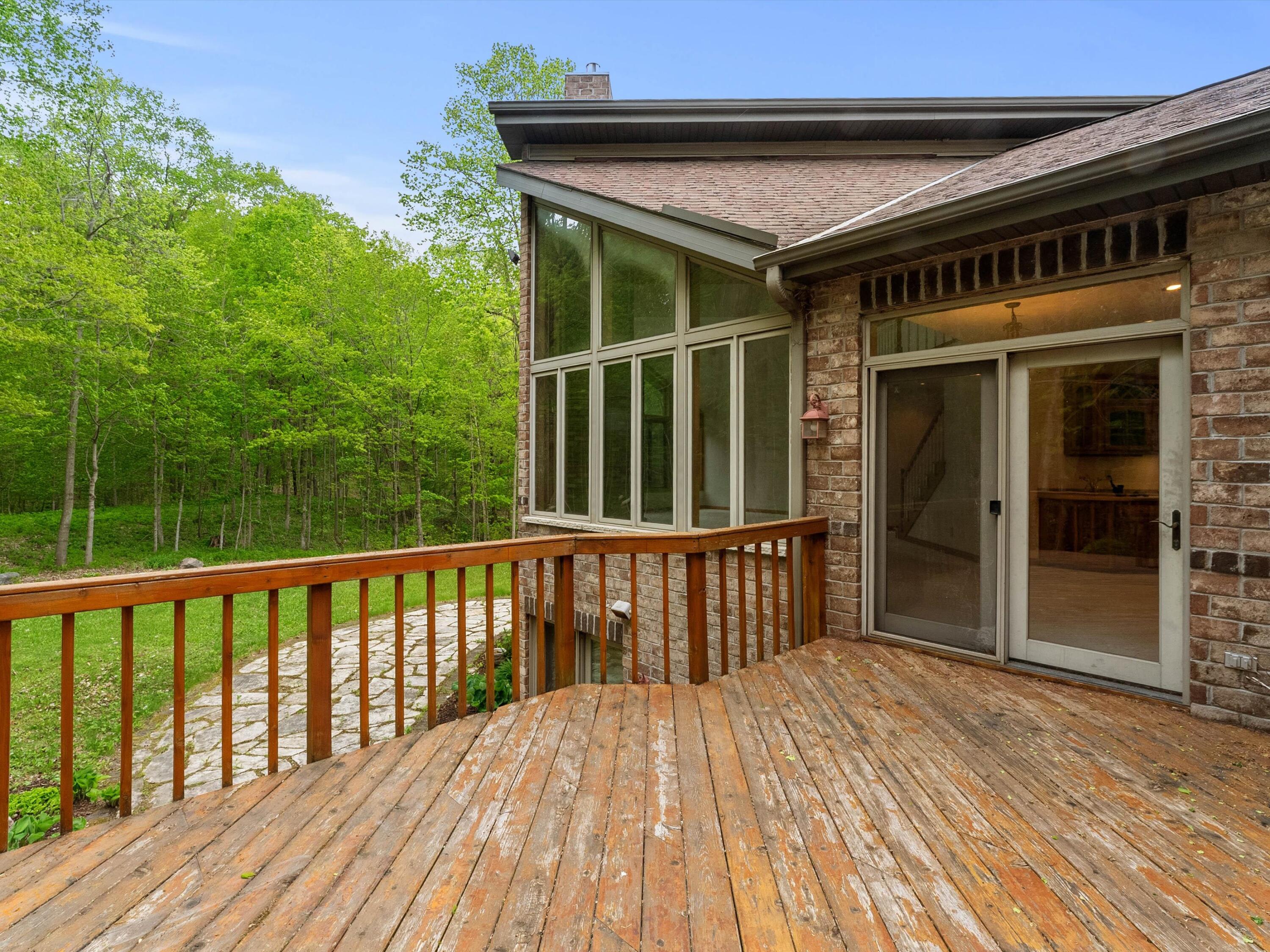 Eaton, Wisconsin, 54245, United States, 3 Bedrooms Bedrooms, ,4 BathroomsBathrooms,Residential,For Sale,1926569