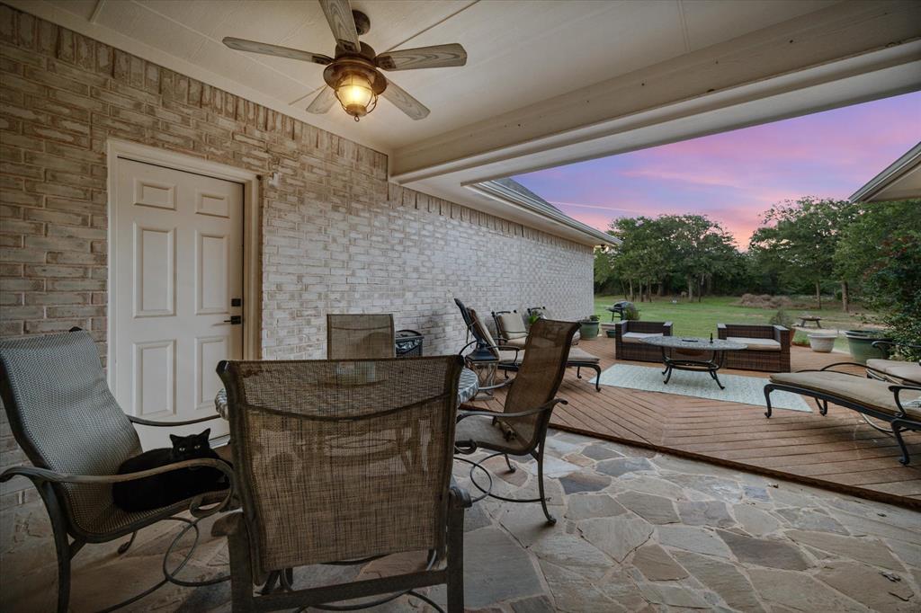 Weatherford, Texas, 76087, United States, 4 Bedrooms Bedrooms, ,4 BathroomsBathrooms,Residential,For Sale,1944722