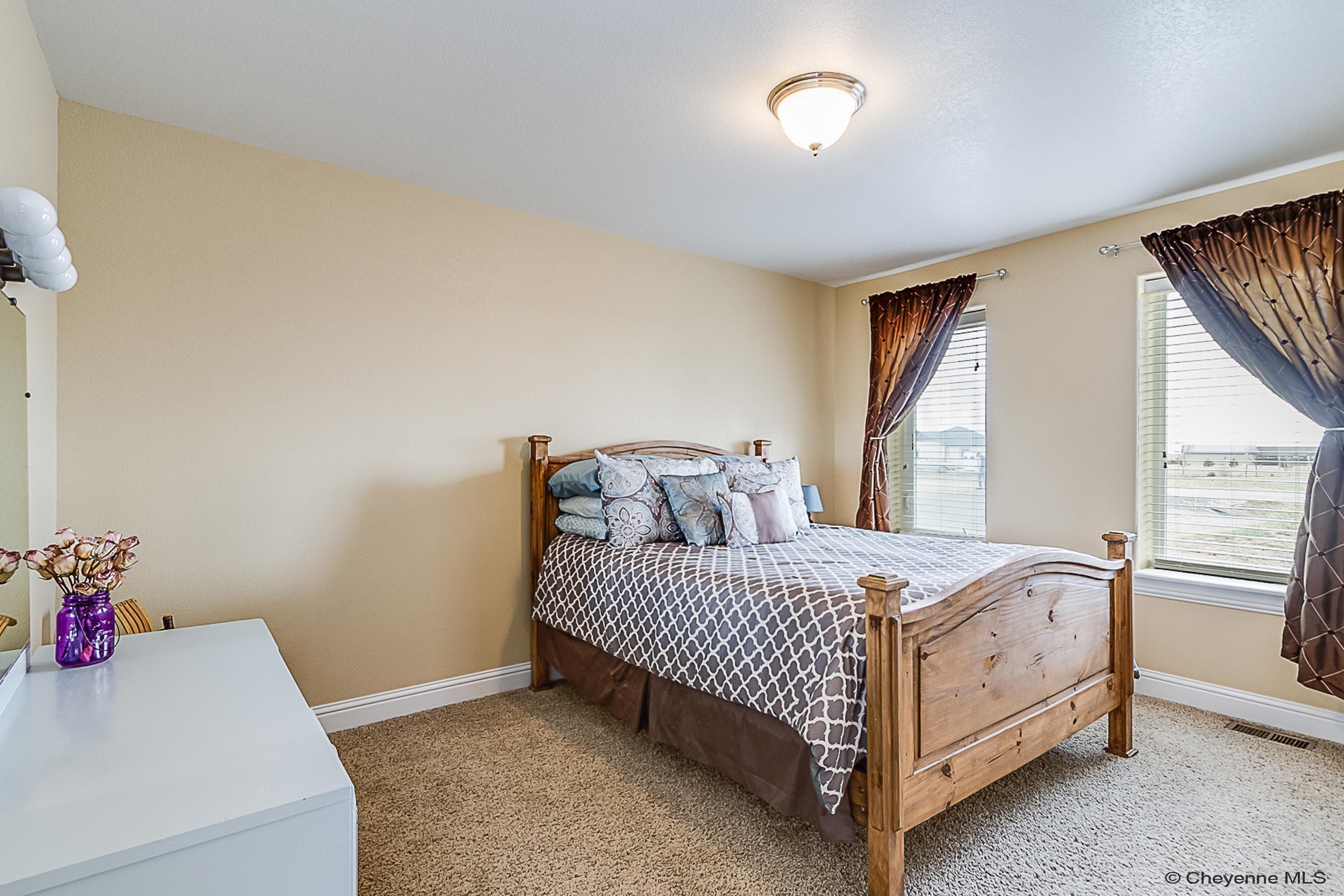 Cheyenne, Wyoming, 82009, United States, 5 Bedrooms Bedrooms, ,3 BathroomsBathrooms,Residential,For Sale,1890970