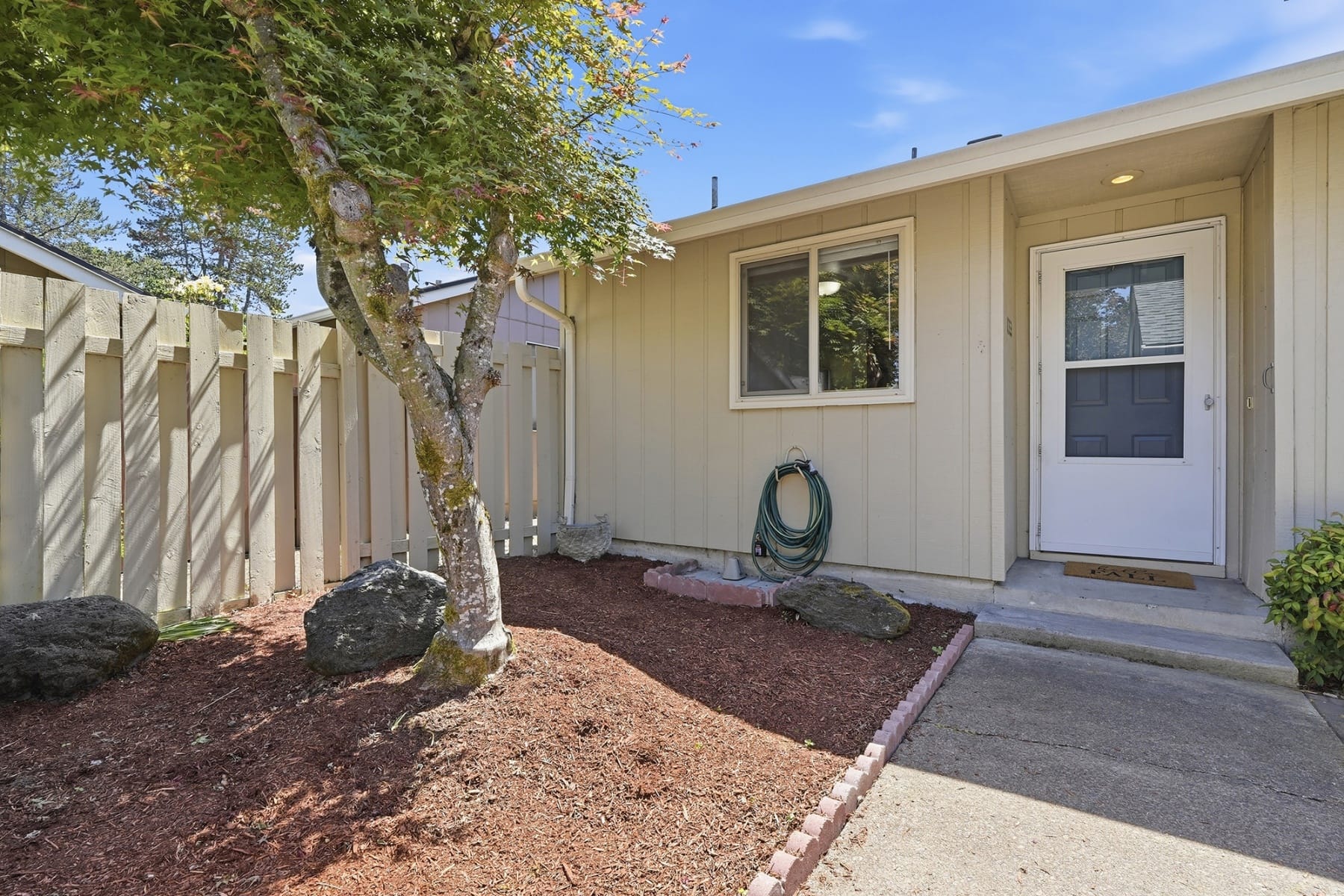  2986 SE BLUE BIRD DR Hillsboro, OR 97123 - 物件實景
