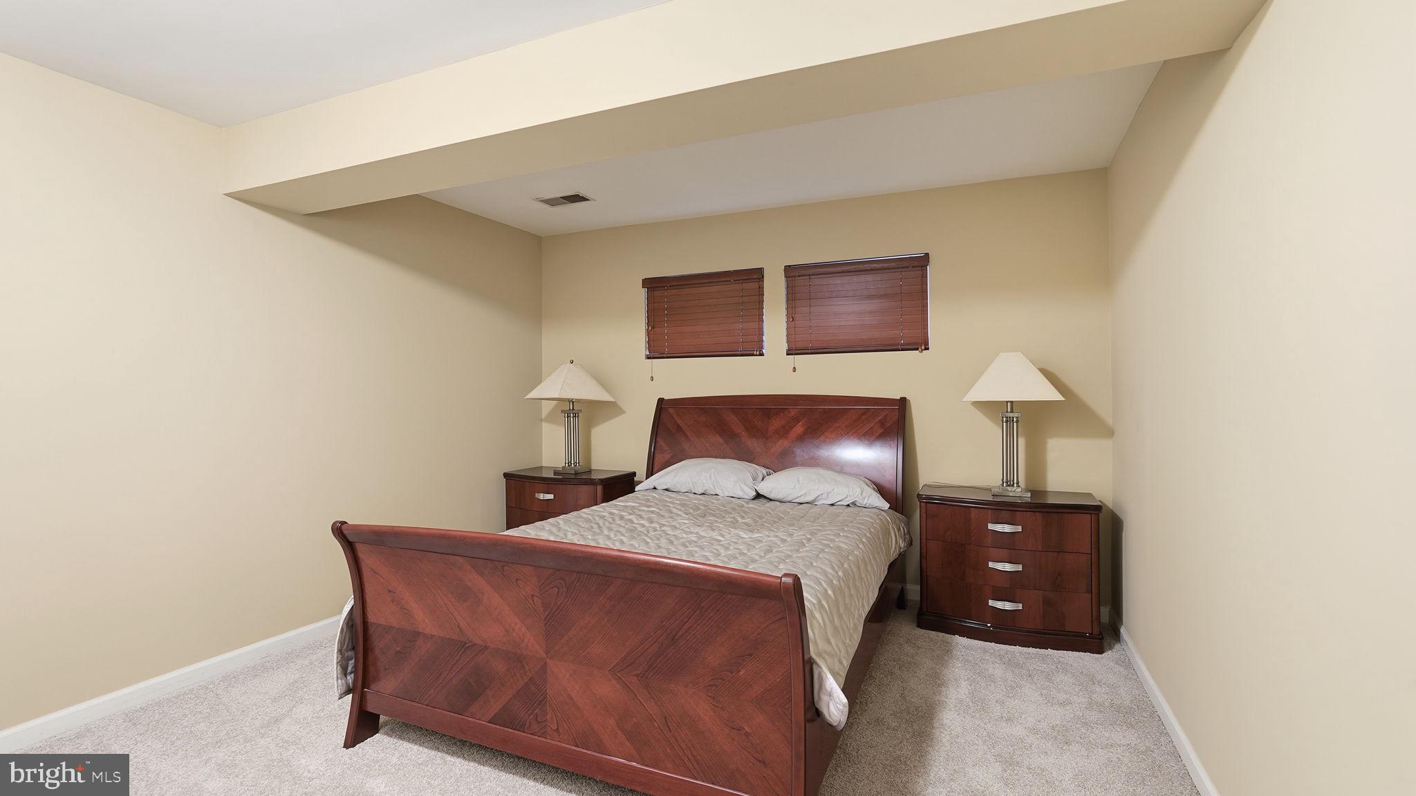 Lorton, Virginia, 22079, United States, 4 Bedrooms Bedrooms, ,3 BathroomsBathrooms,Residential,For Sale,2005654