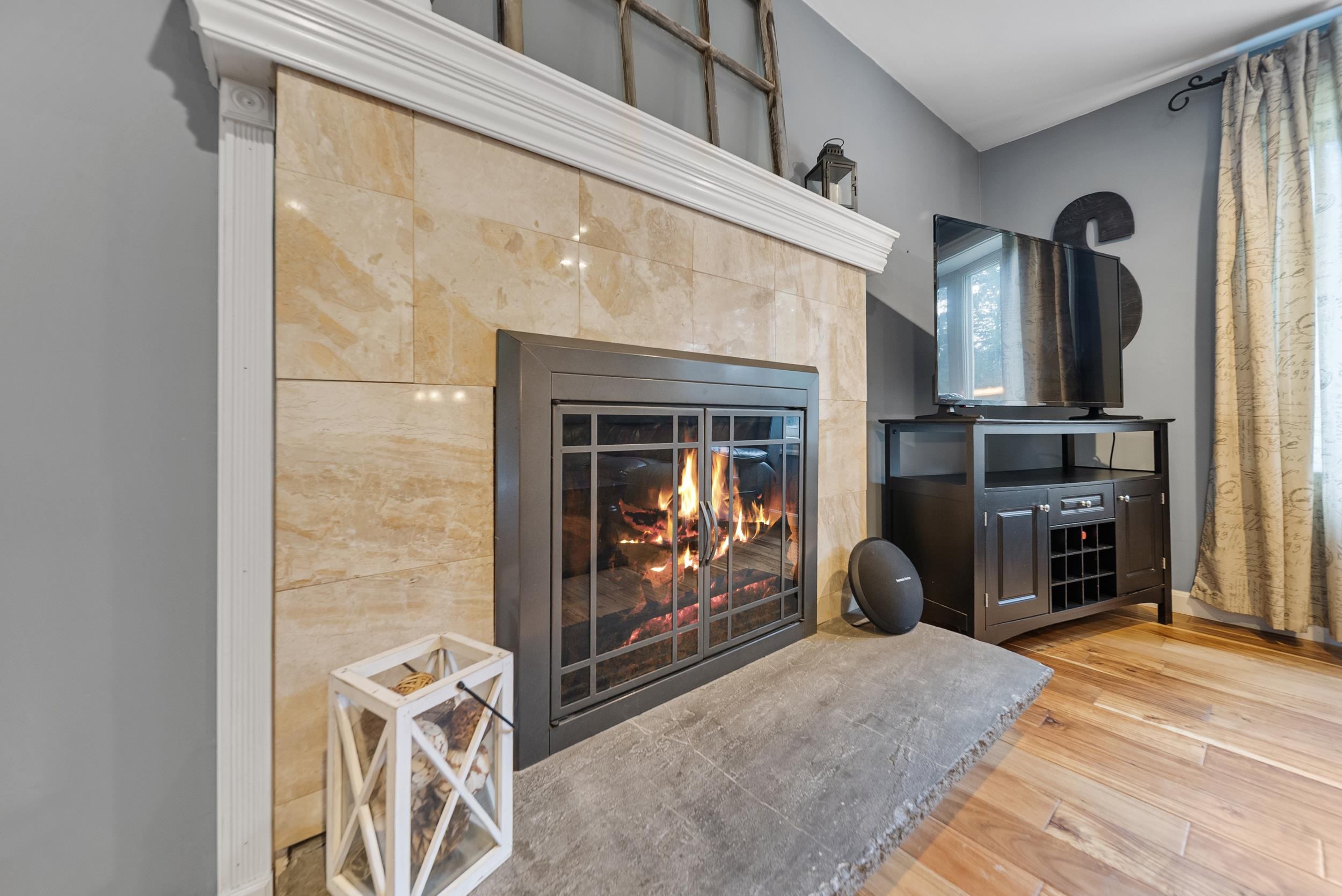 Derry, New Hampshire, 03038, United States, 3 Bedrooms Bedrooms, ,1 BathroomBathrooms,Residential,For Sale,1938906