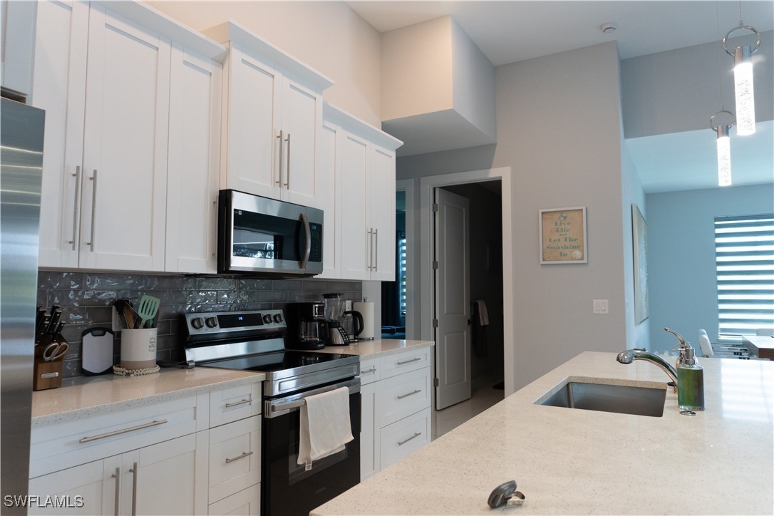 Cape Coral, Florida, 33914, United States, 3 Bedrooms Bedrooms, ,2 BathroomsBathrooms,Residential,For Sale,1985696