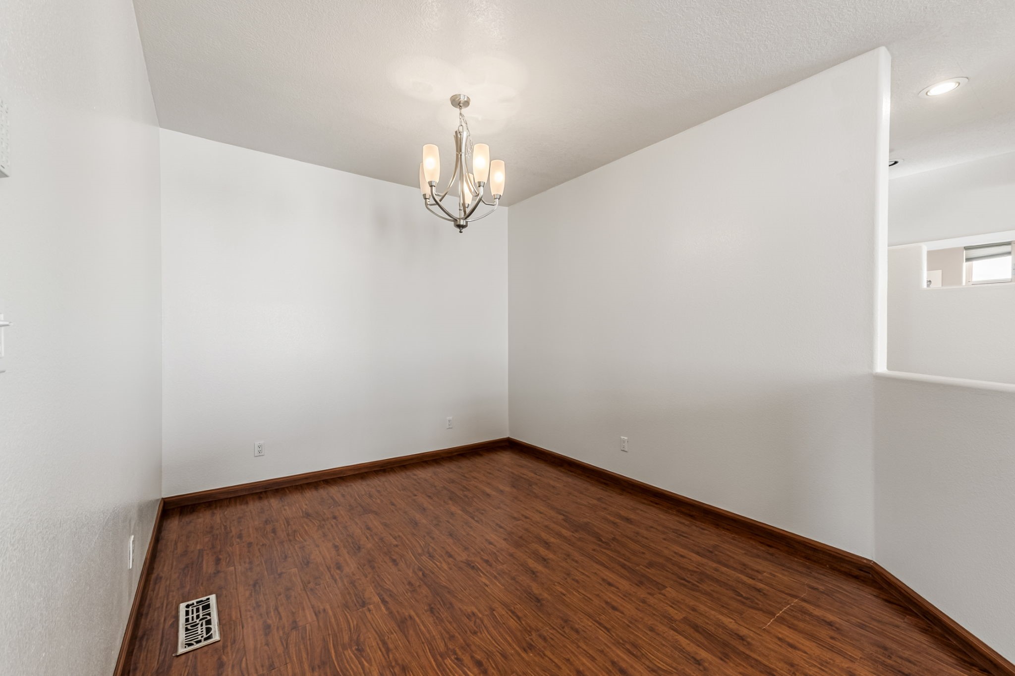  901 Calle Coronado - 物件實景