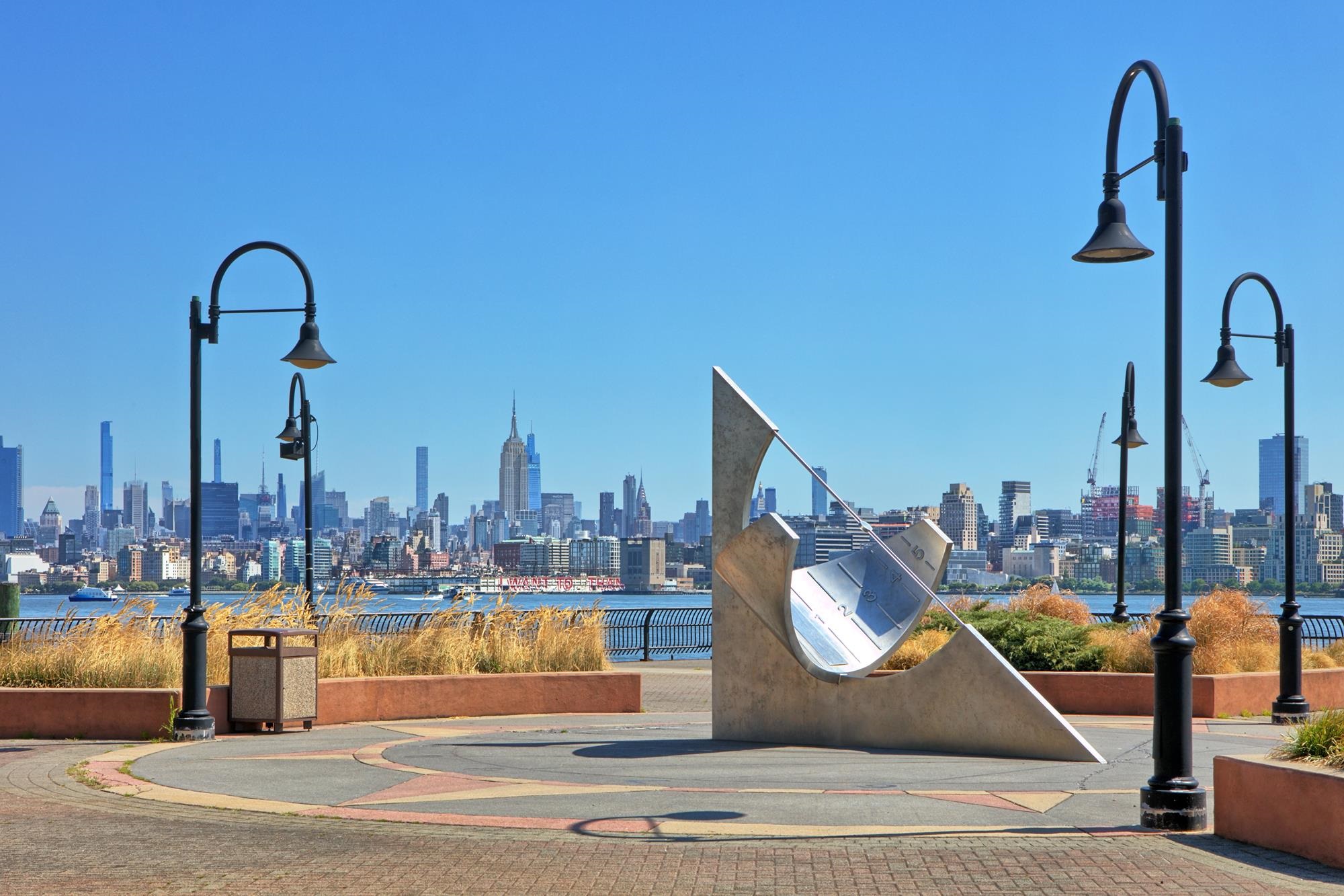 Jersey City, New Jersey, 07310, United States, 2 Bedrooms Bedrooms, ,2 BathroomsBathrooms,Residential,For Sale,1874794