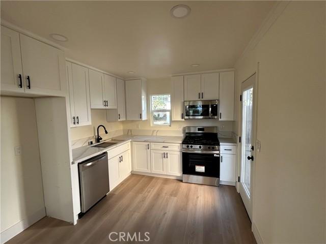 Lawndale, California, 90260, United States, 2 Bedrooms Bedrooms, ,1 BathroomBathrooms,Residential,For Sale,1980994