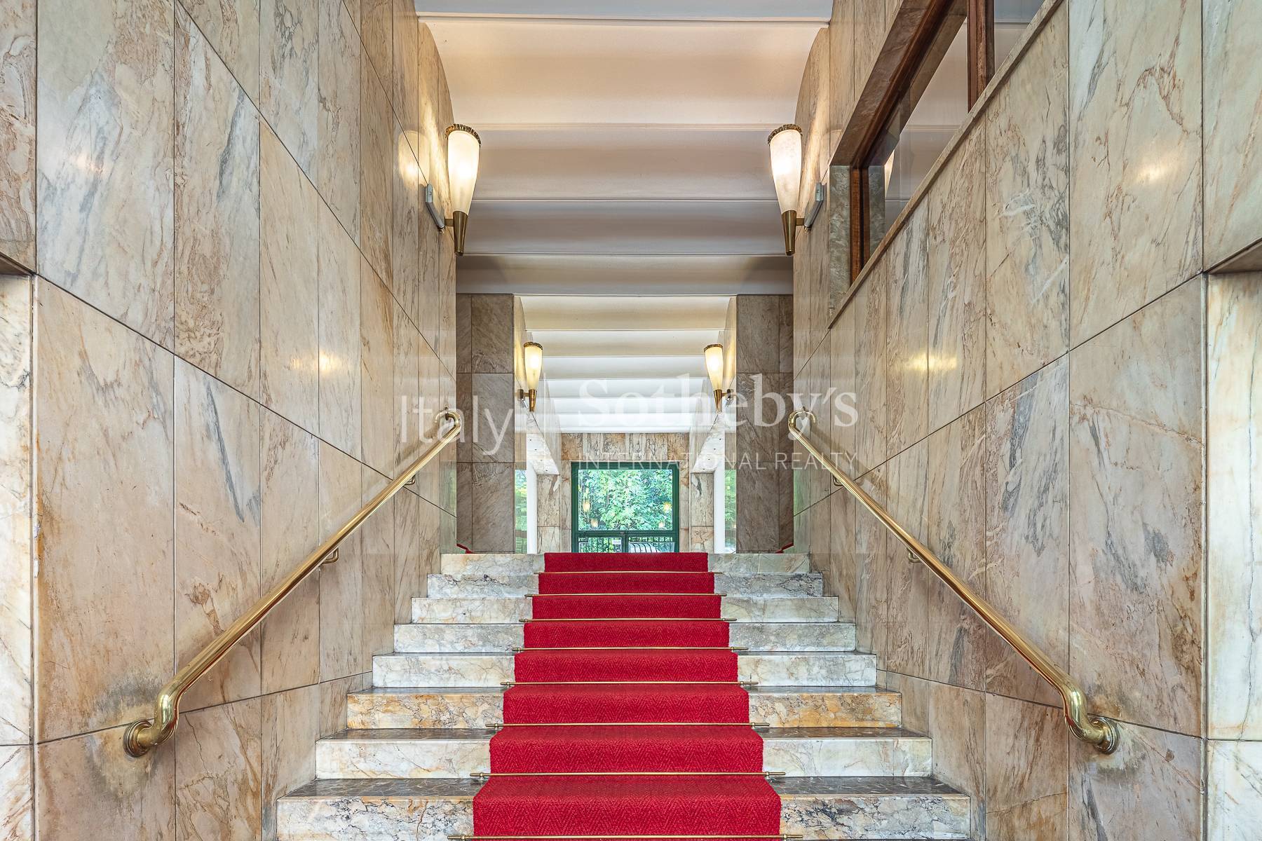  Elegant furnished pied-à-terre between Brera and Via della Spiga - 物件實景