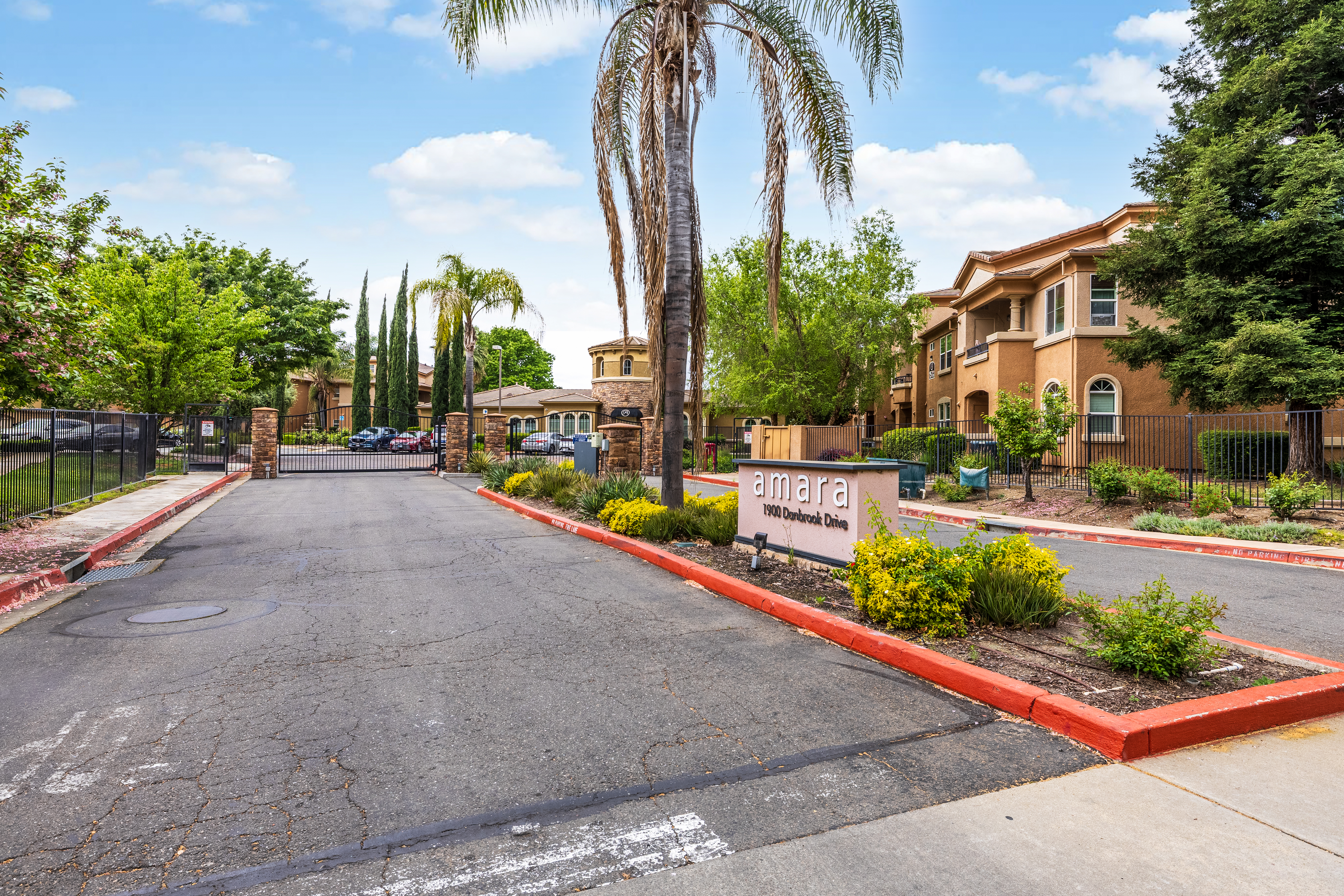  1900 Danbrook Drive, Sacramento, CA 95835 - 物件實景