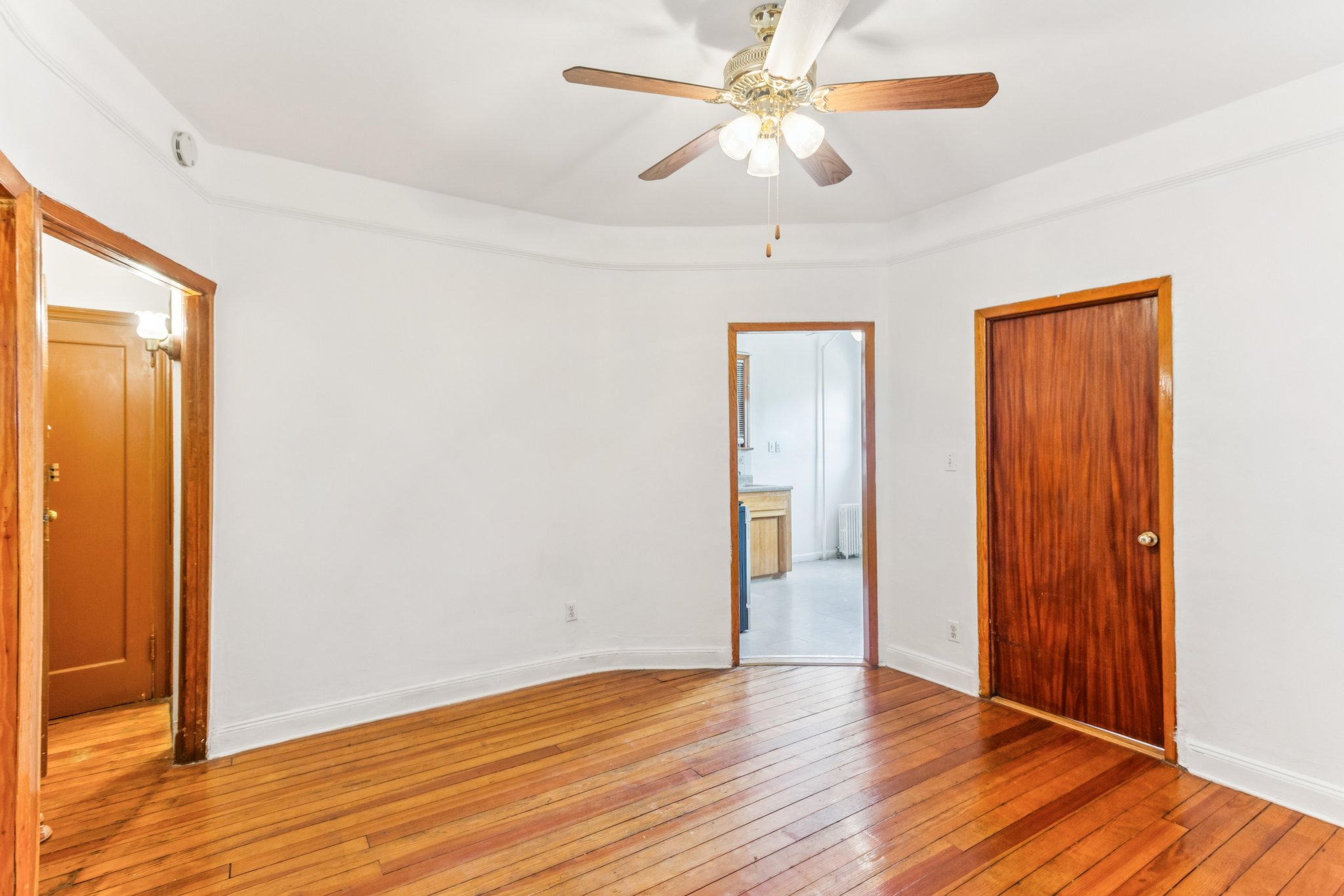  45-09 104th,Queens, Ny, Other - 物件實景