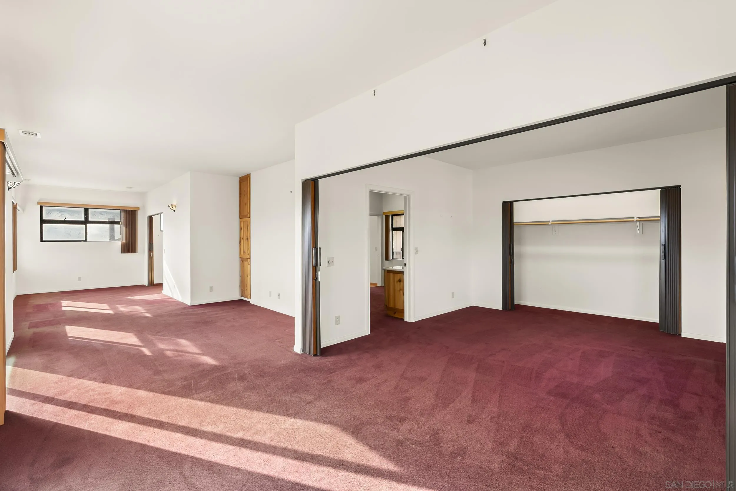 San Diego, California, 92117, United States, 3 Bedrooms Bedrooms, ,3 BathroomsBathrooms,Residential,For Sale,1966862