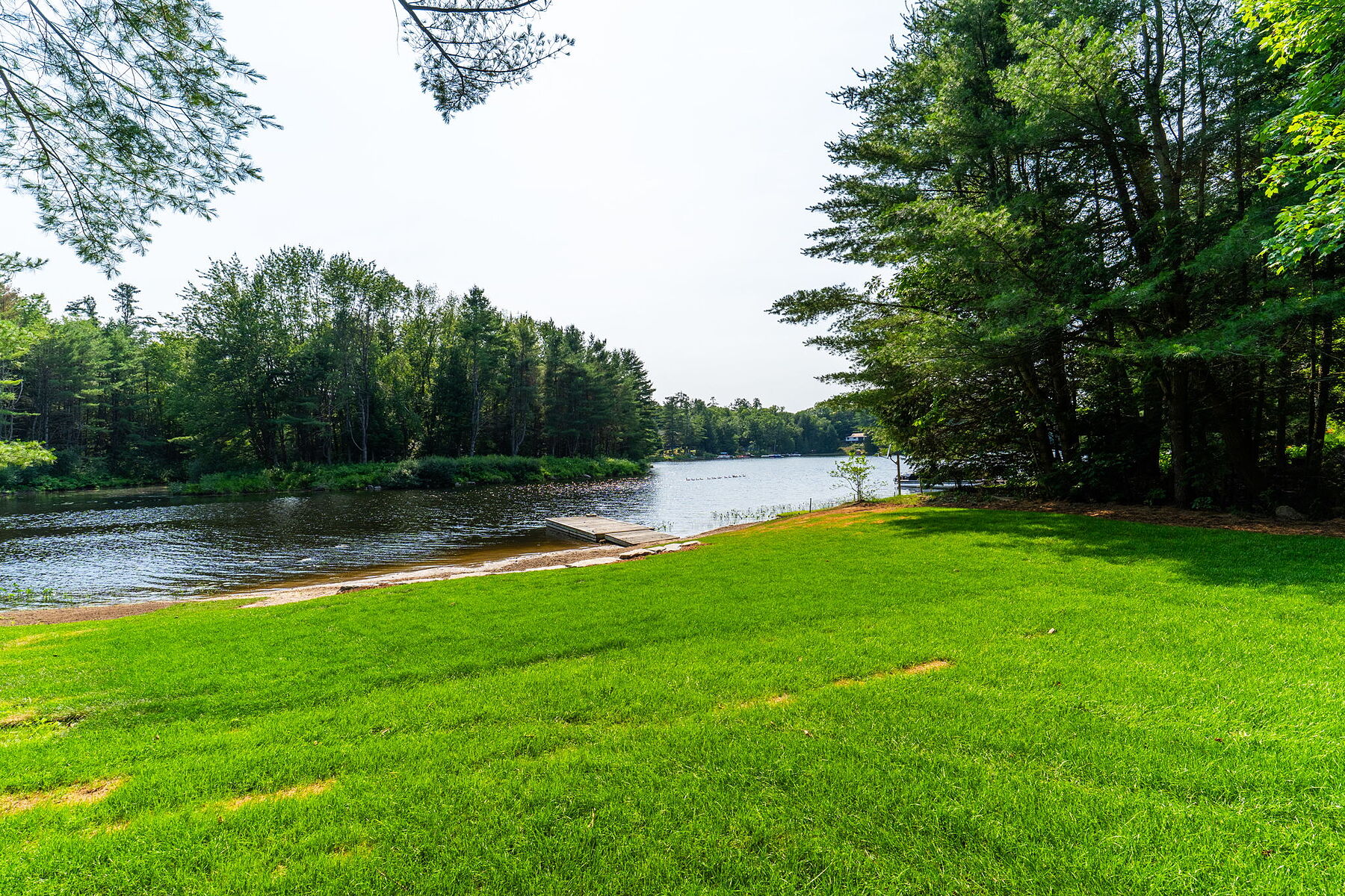  Moon River Waterfront Retreat - 物件實景