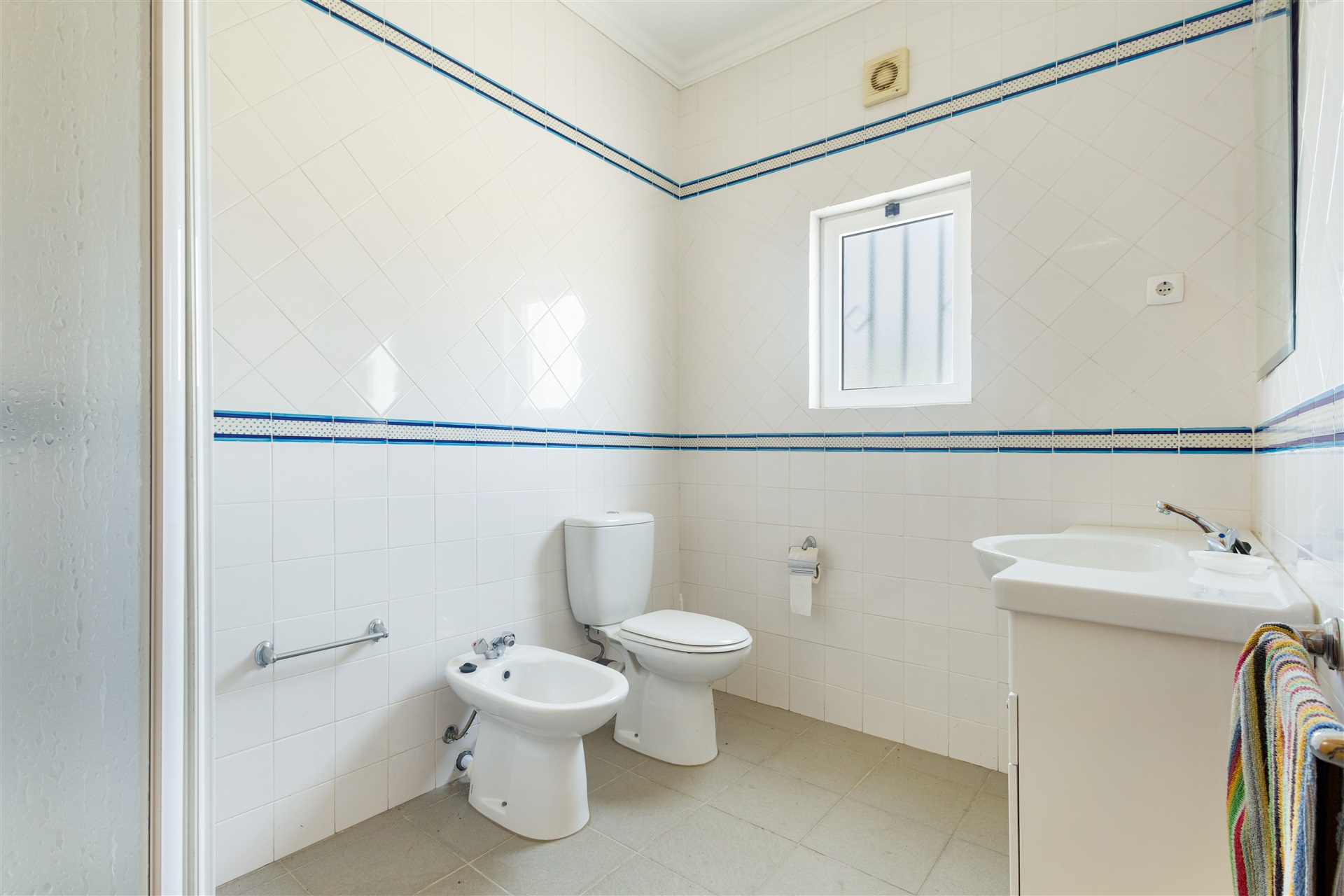  Detached house, 7 bedrooms, for Sale - 物件實景