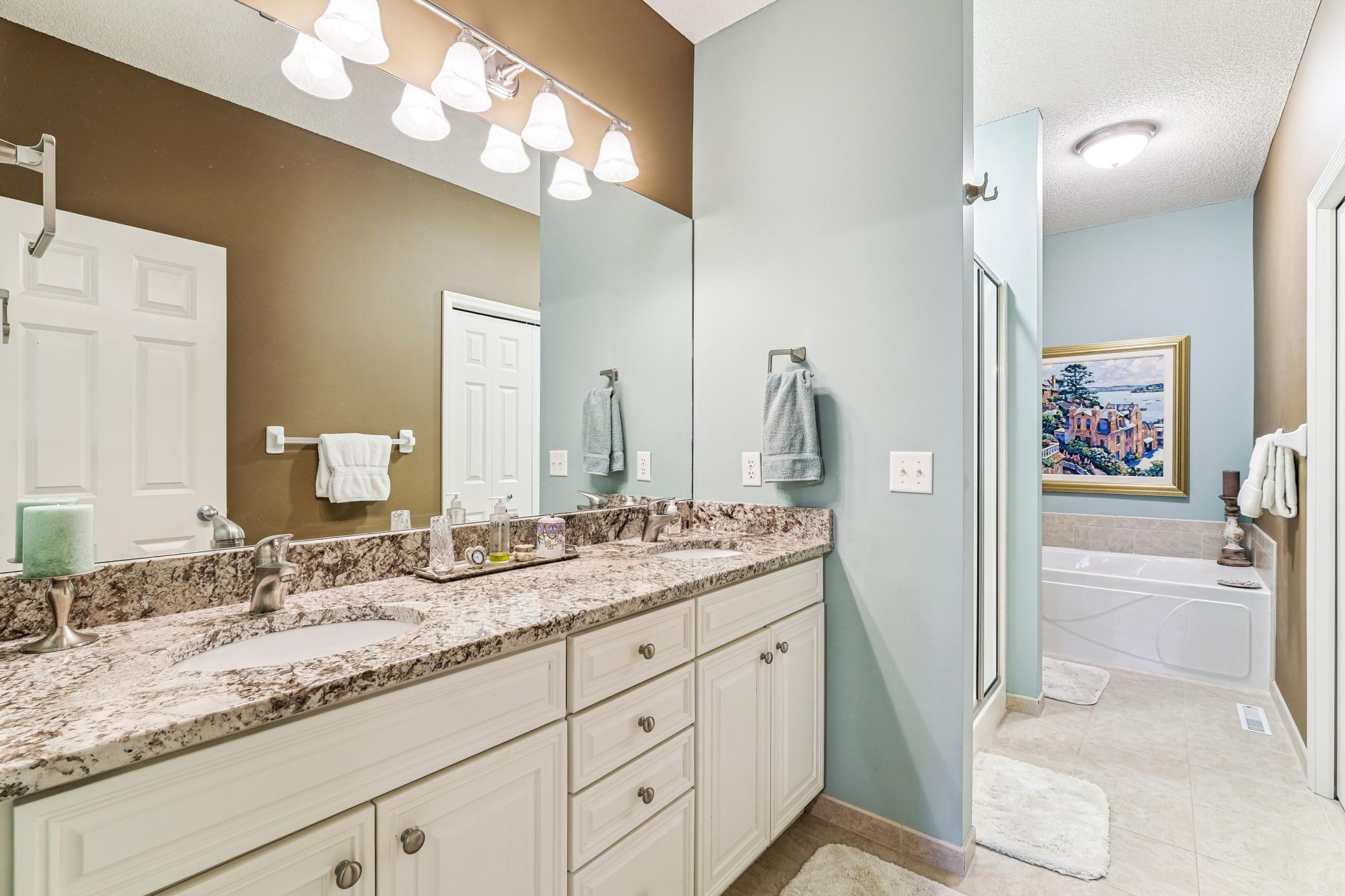 Plymouth, Minnesota, 55446, United States, 3 Bedrooms Bedrooms, ,2 BathroomsBathrooms,Residential,For Sale,1931417