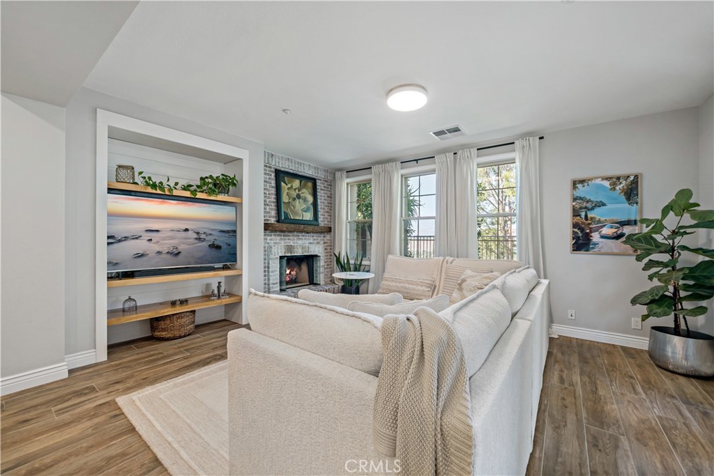 Ladera Ranch, California, 92694, United States, 4 Bedrooms Bedrooms, ,3 BathroomsBathrooms,Residential,For Sale,2000318