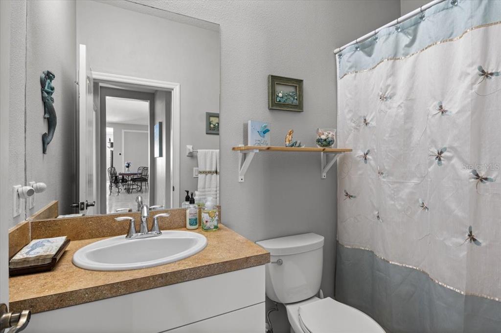 Parrish, Florida, 34219, United States, 3 Bedrooms Bedrooms, ,2 BathroomsBathrooms,Residential,For Sale,1804422
