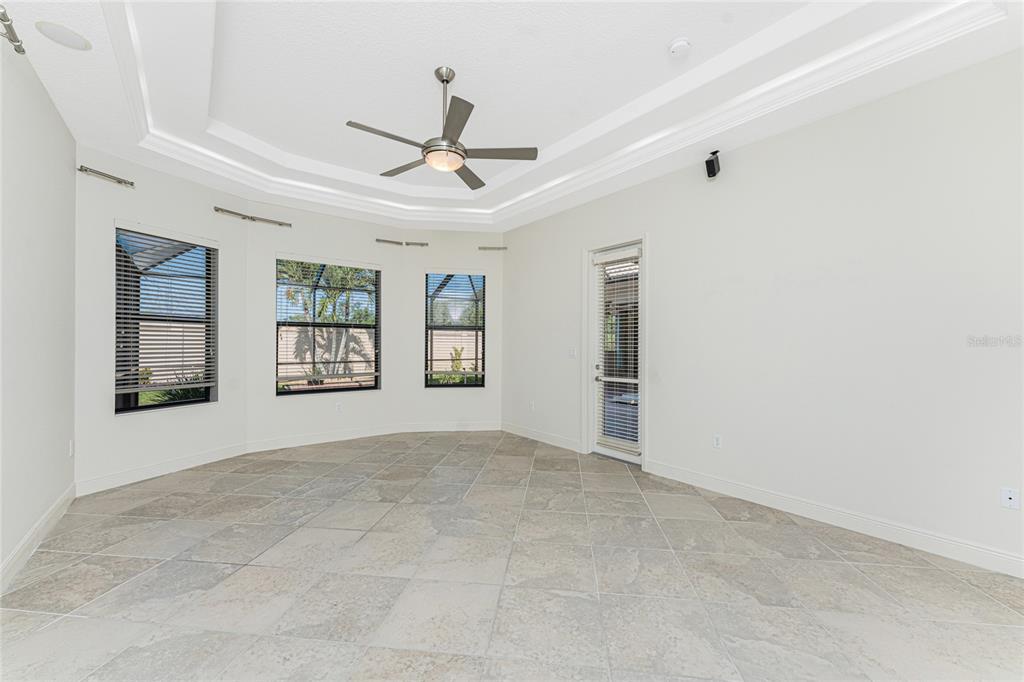 Sarasota, Florida, 34241, United States, 4 Bedrooms Bedrooms, ,3 BathroomsBathrooms,Residential,For Sale,1976198