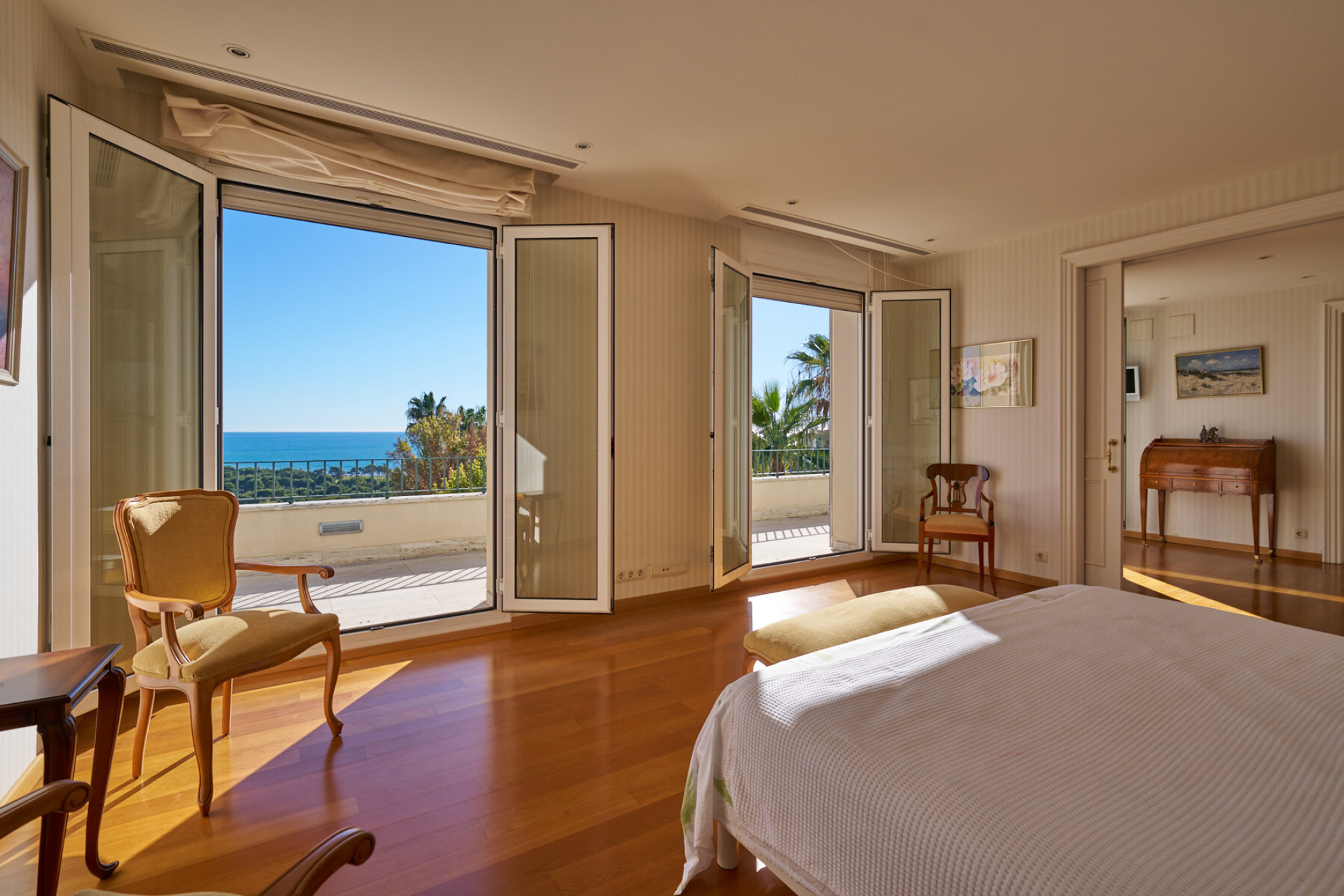  Exceptional Mediterranean Luxury Home - 物件實景