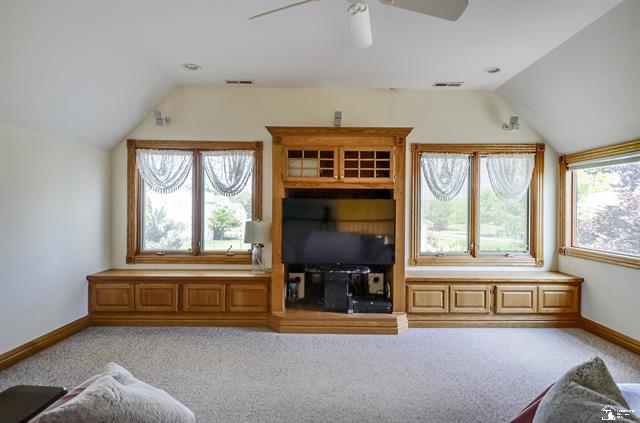 NEWPORT, Michigan, 48166, United States, 3 Bedrooms Bedrooms, ,3 BathroomsBathrooms,Residential,For Sale,1939002