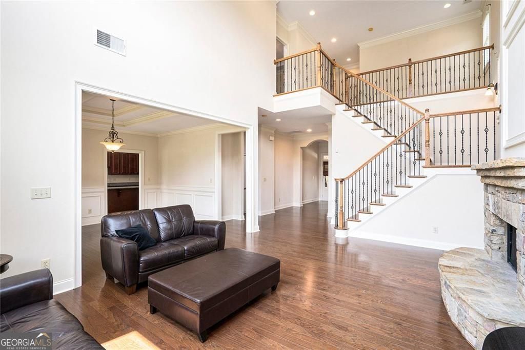 Smyrna, Georgia, 30082, United States, 4 Bedrooms Bedrooms, ,3 BathroomsBathrooms,Residential,For Sale,1899932