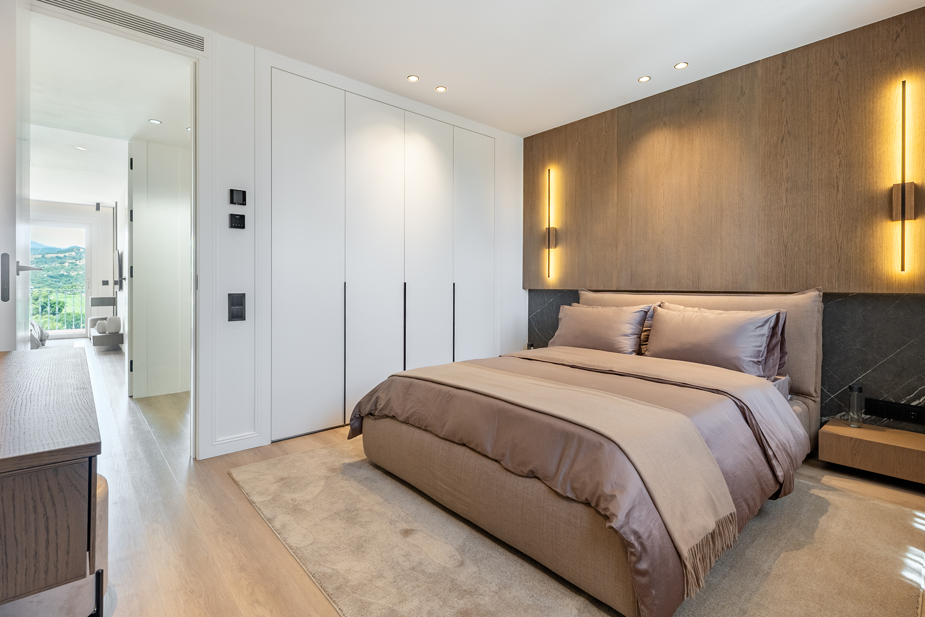  Townhouse with panoramic golf views and sunset terraces in Benahavís - 物件實景
