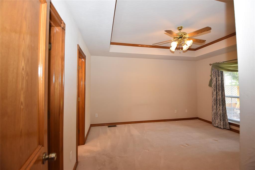 Oklahoma City, Oklahoma, 73142, United States, 5 Bedrooms Bedrooms, ,4 BathroomsBathrooms,Residential,For Sale,1935370