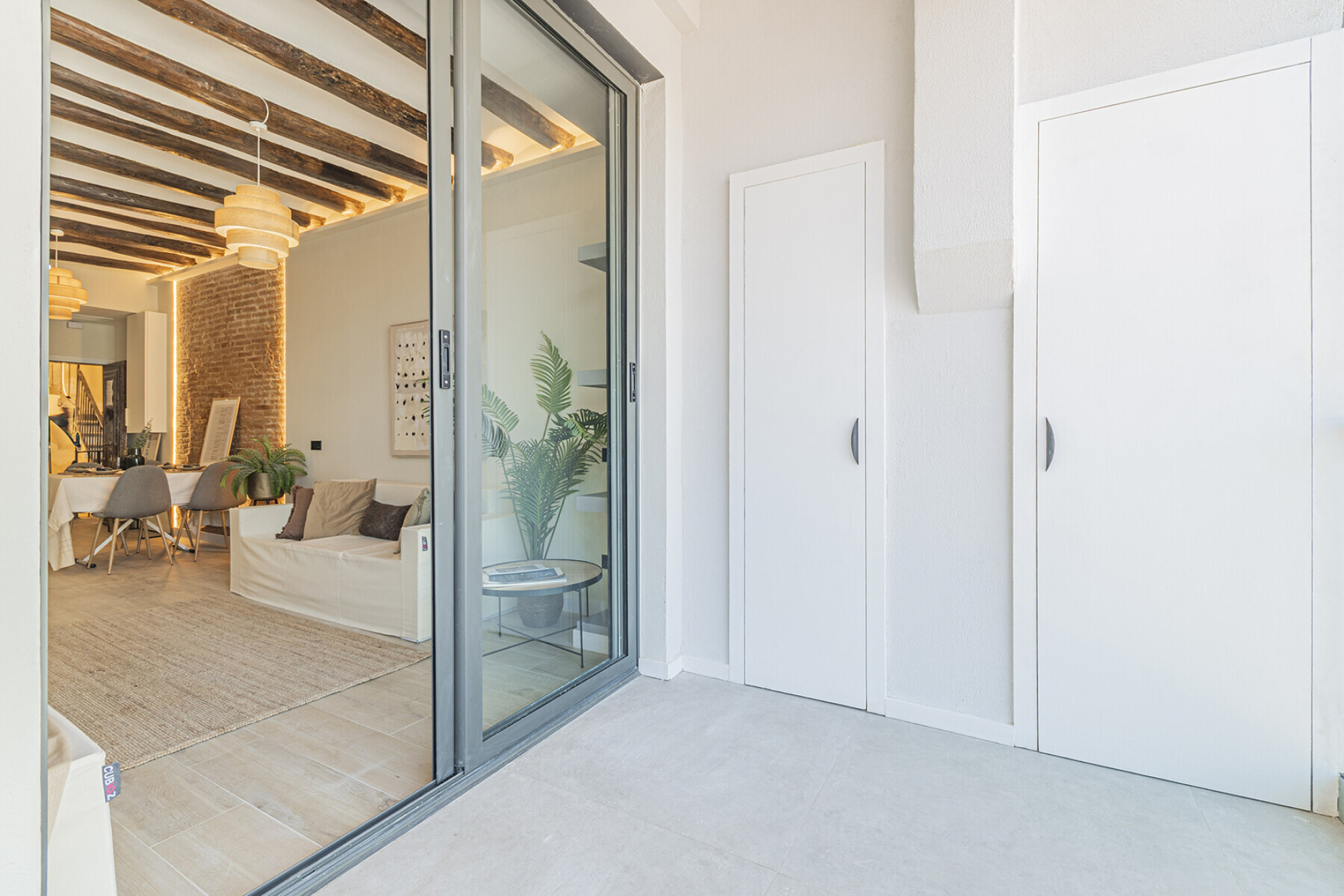  Apartment in a fully renovated building with a terrace in Marià Aguiló - 物件實景