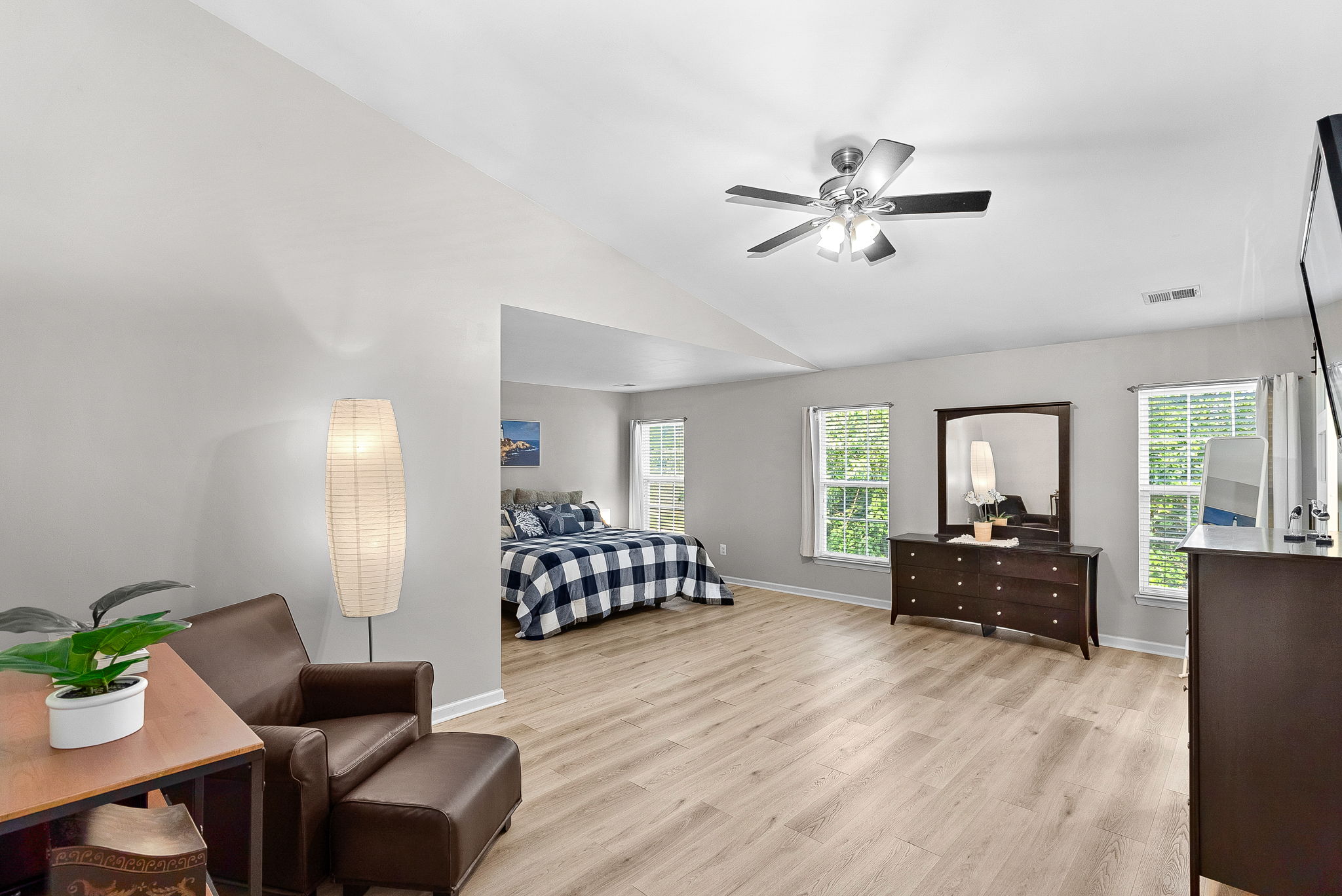  348 Ebaugh Drive SE, Leesburg, VA, 20175 - 物件實景