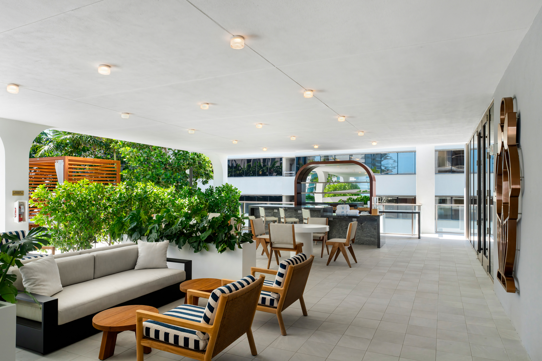  2678 Tigertail Ave, Miami, FL, 33133 - 物件實景