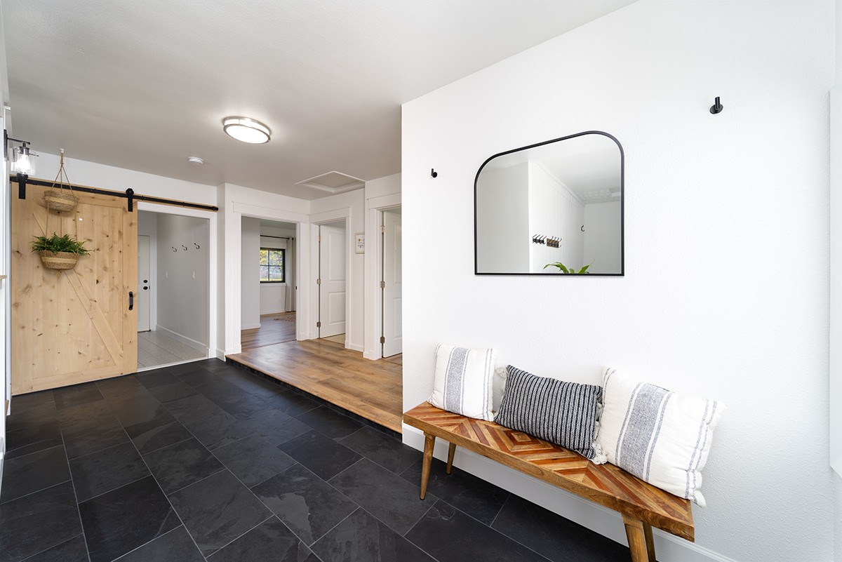 Keaau, Hawaii, 96749, United States, 5 Bedrooms Bedrooms, ,3 BathroomsBathrooms,Residential,For Sale,1989404