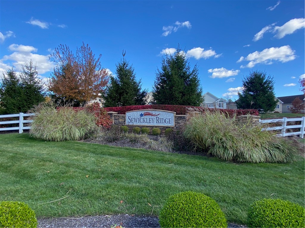 Sewickley, Pennsylvania, 15143, United States, 2 Bedrooms Bedrooms, ,2 BathroomsBathrooms,Residential,For Sale,1968653