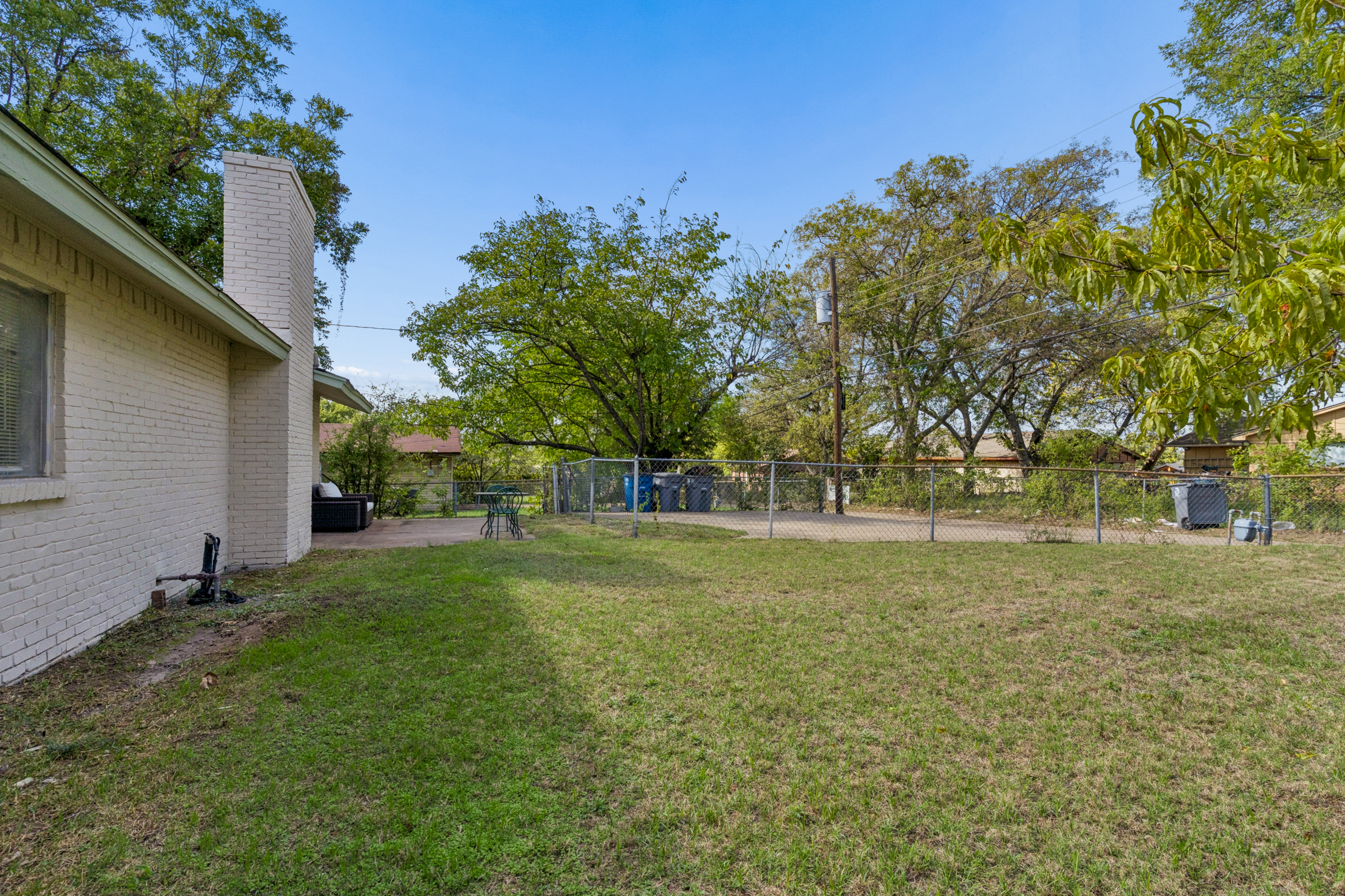  7337 Broken Tree Trail, Dallas, TX, 75232 - 物件實景