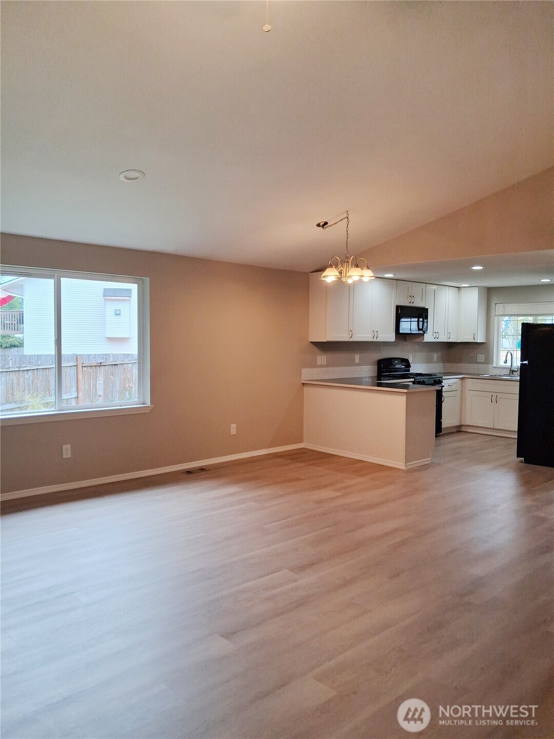Arlington, Washington, 98223, United States, 3 Bedrooms Bedrooms, ,2 BathroomsBathrooms,Residential,For Sale,1915459