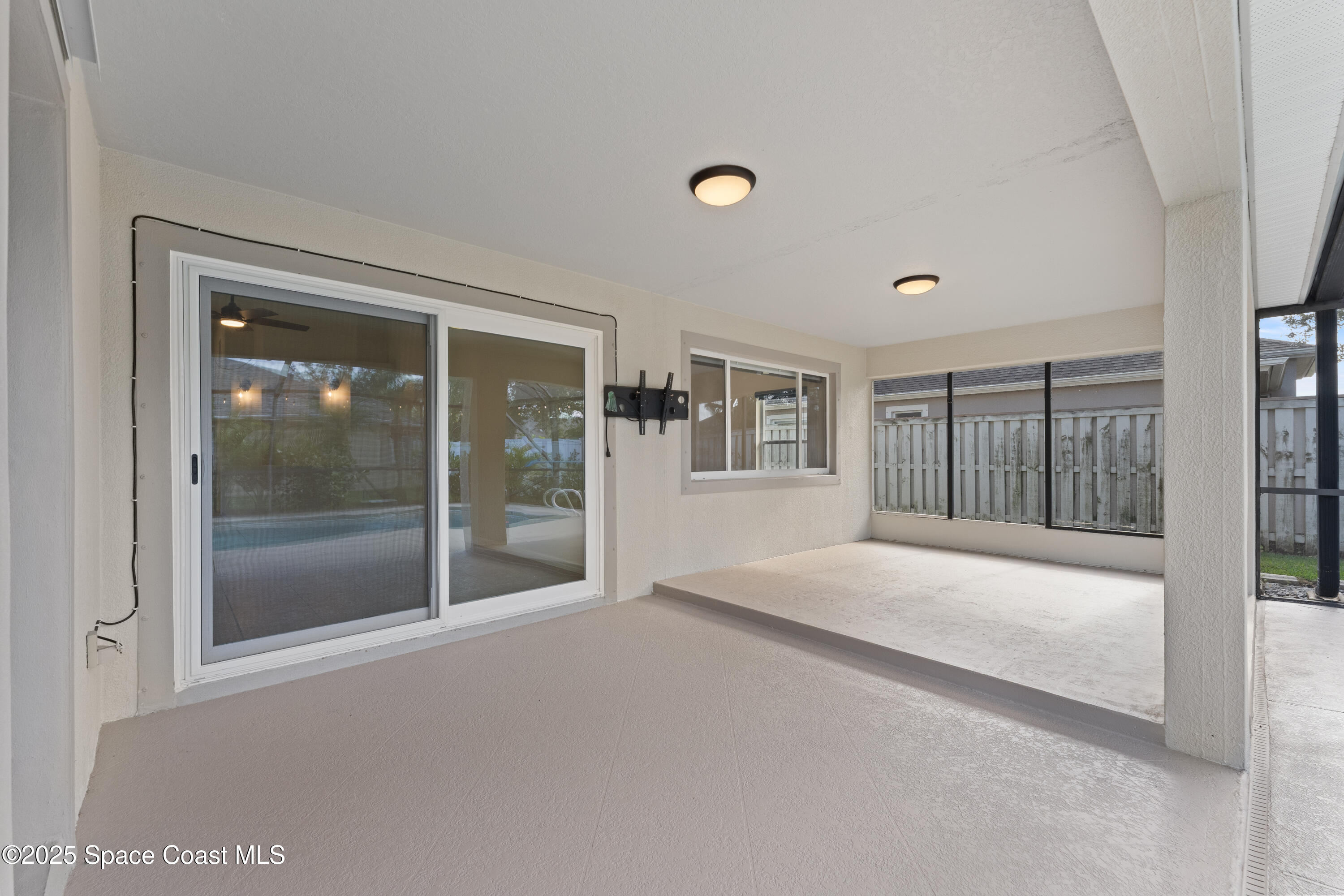 Rockledge, Florida, 32955, United States, 3 Bedrooms Bedrooms, ,2 BathroomsBathrooms,Residential,For Sale,1991838