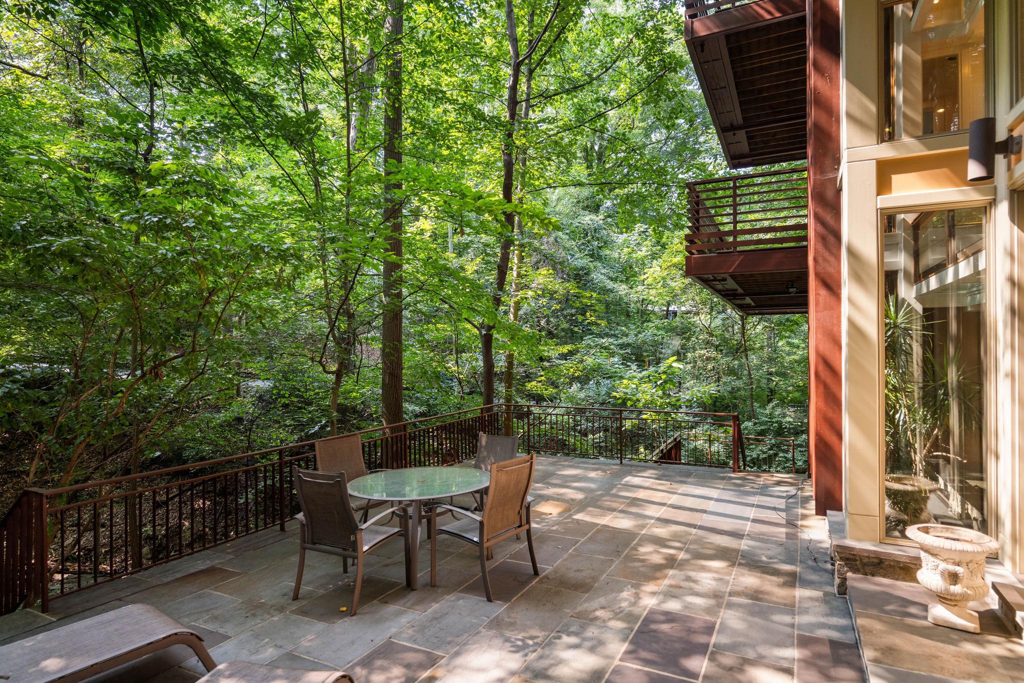  2807 Chesterfield Place NW, Washington, DC, 20008 - 物件實景